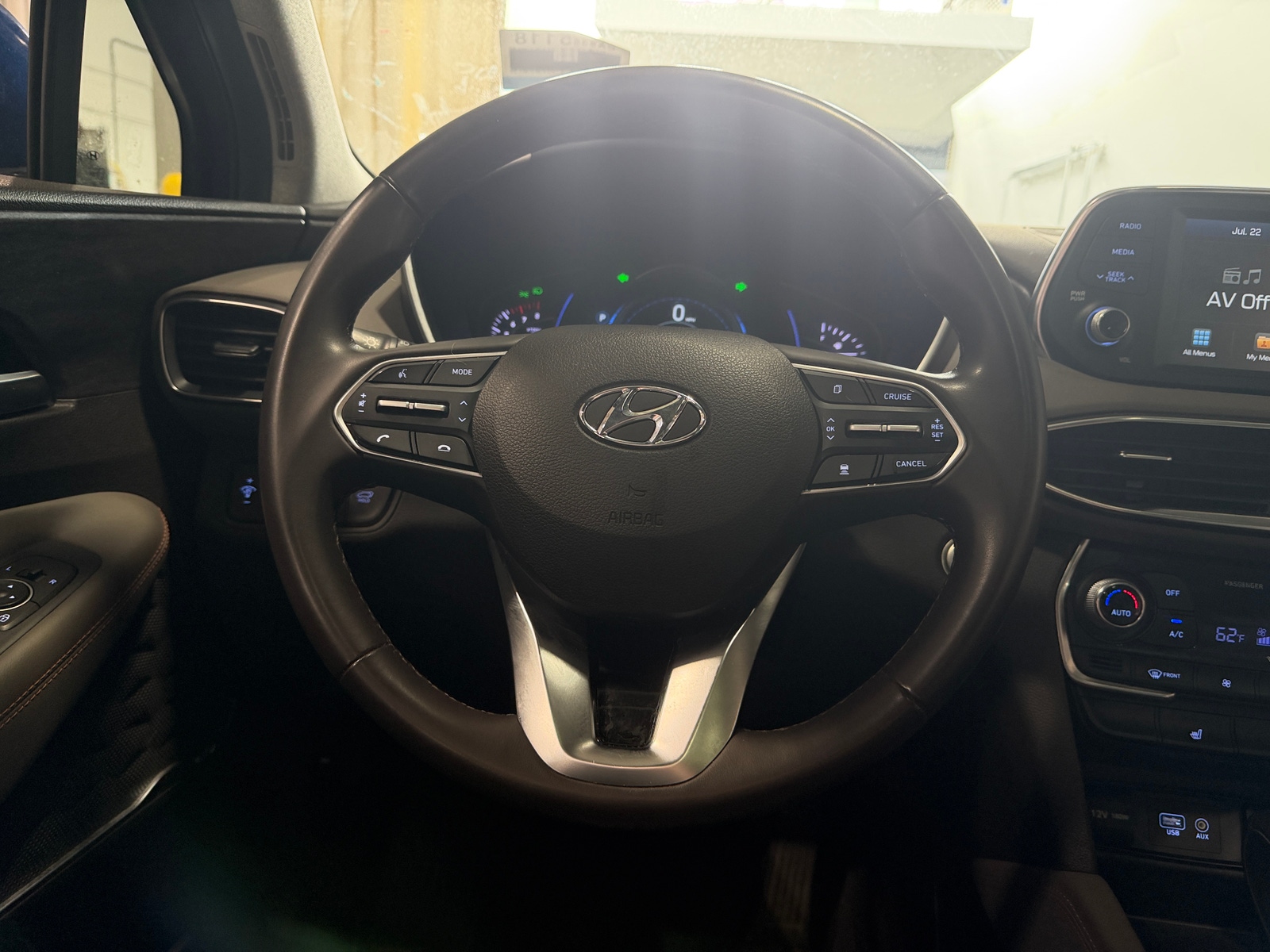 Thumbnail: 2019 Hyundai Santa Fe - 4