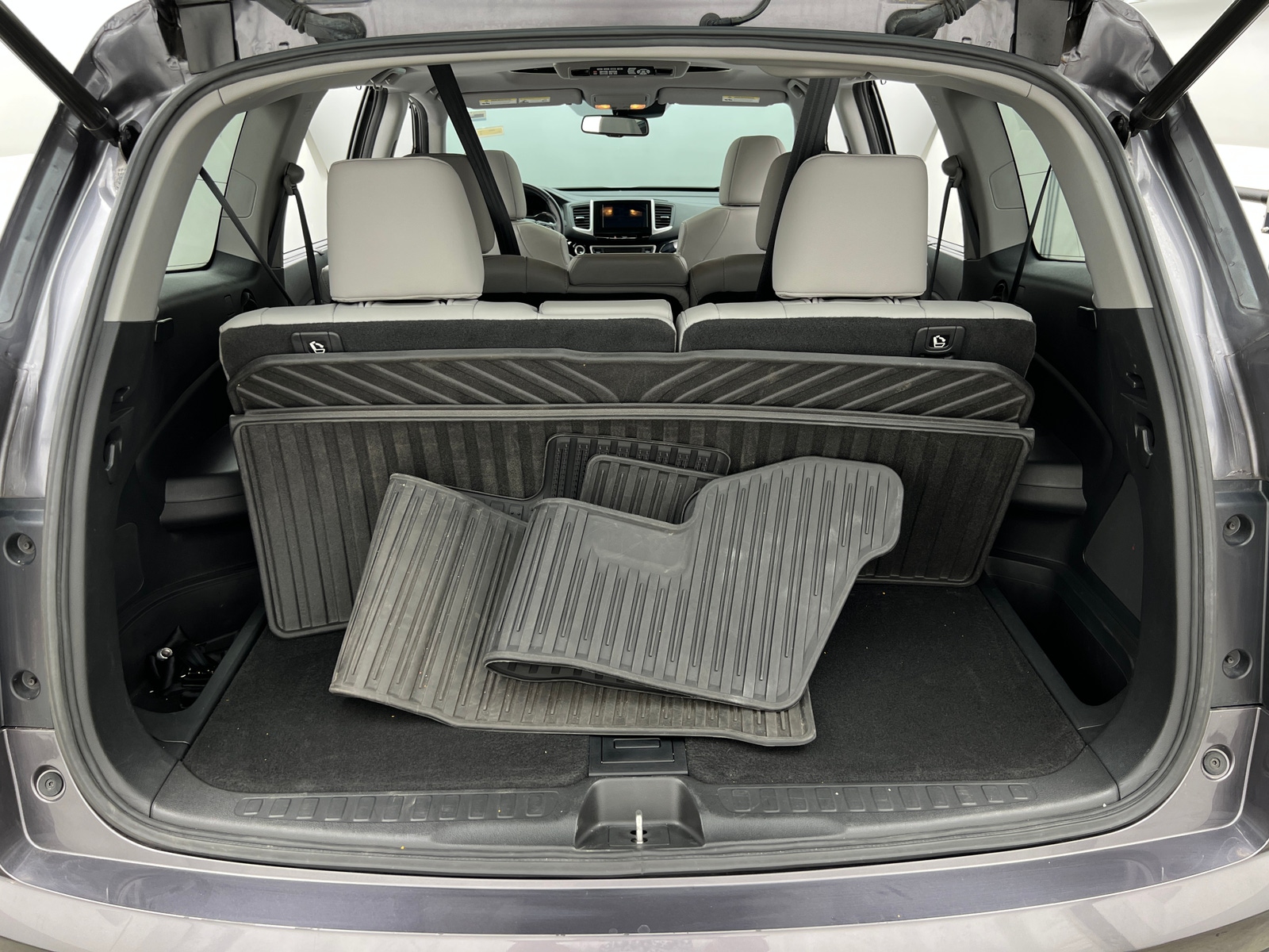 Thumbnail: 2017 Honda Pilot - 6