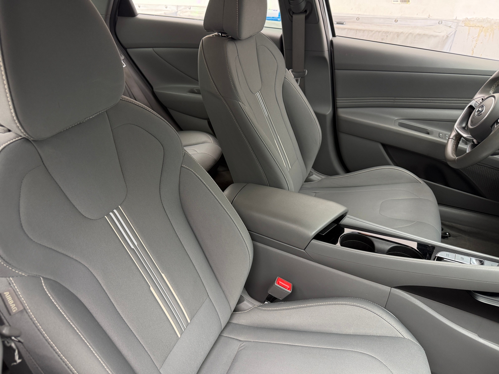 Thumbnail: 2023 Hyundai Elantra - 2