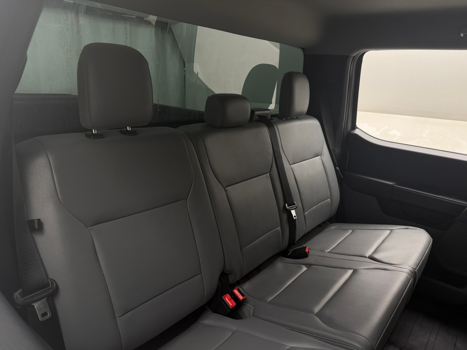 Thumbnail: 2022 Ford Econoline - 6
