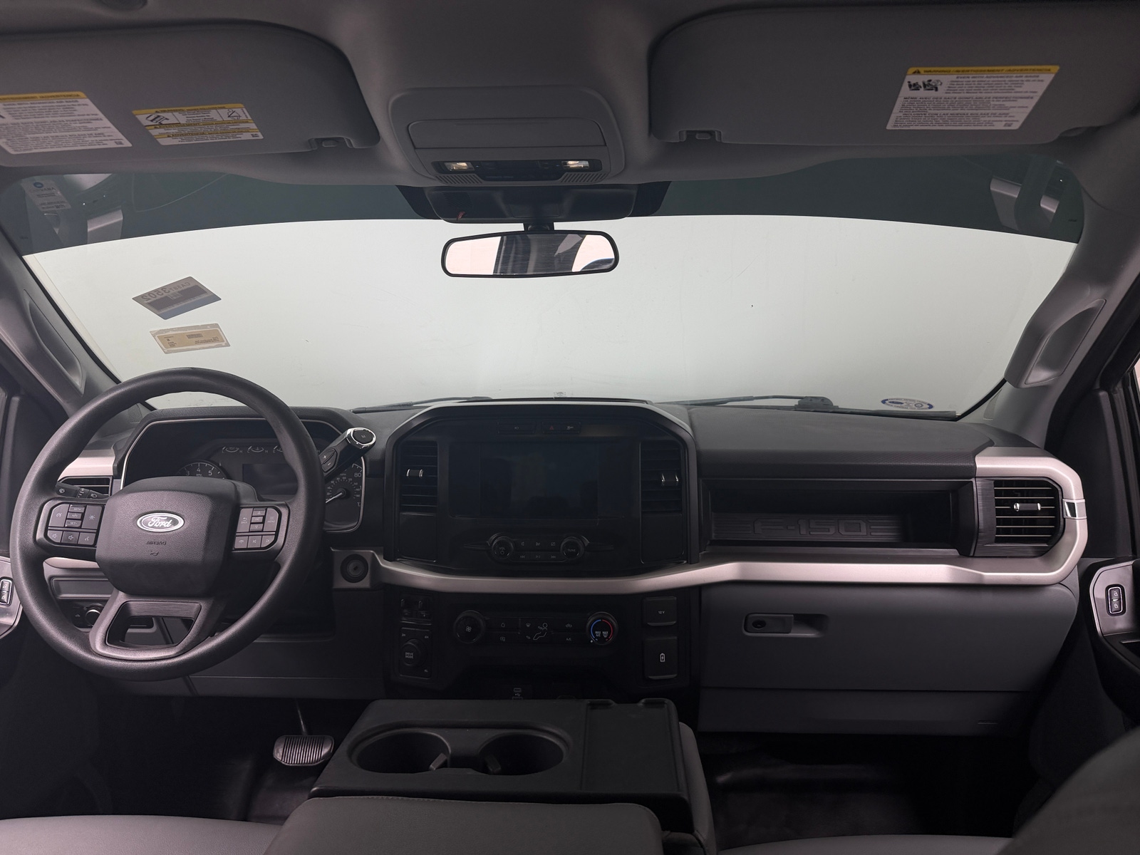 Thumbnail: 2022 Ford Econoline - 3