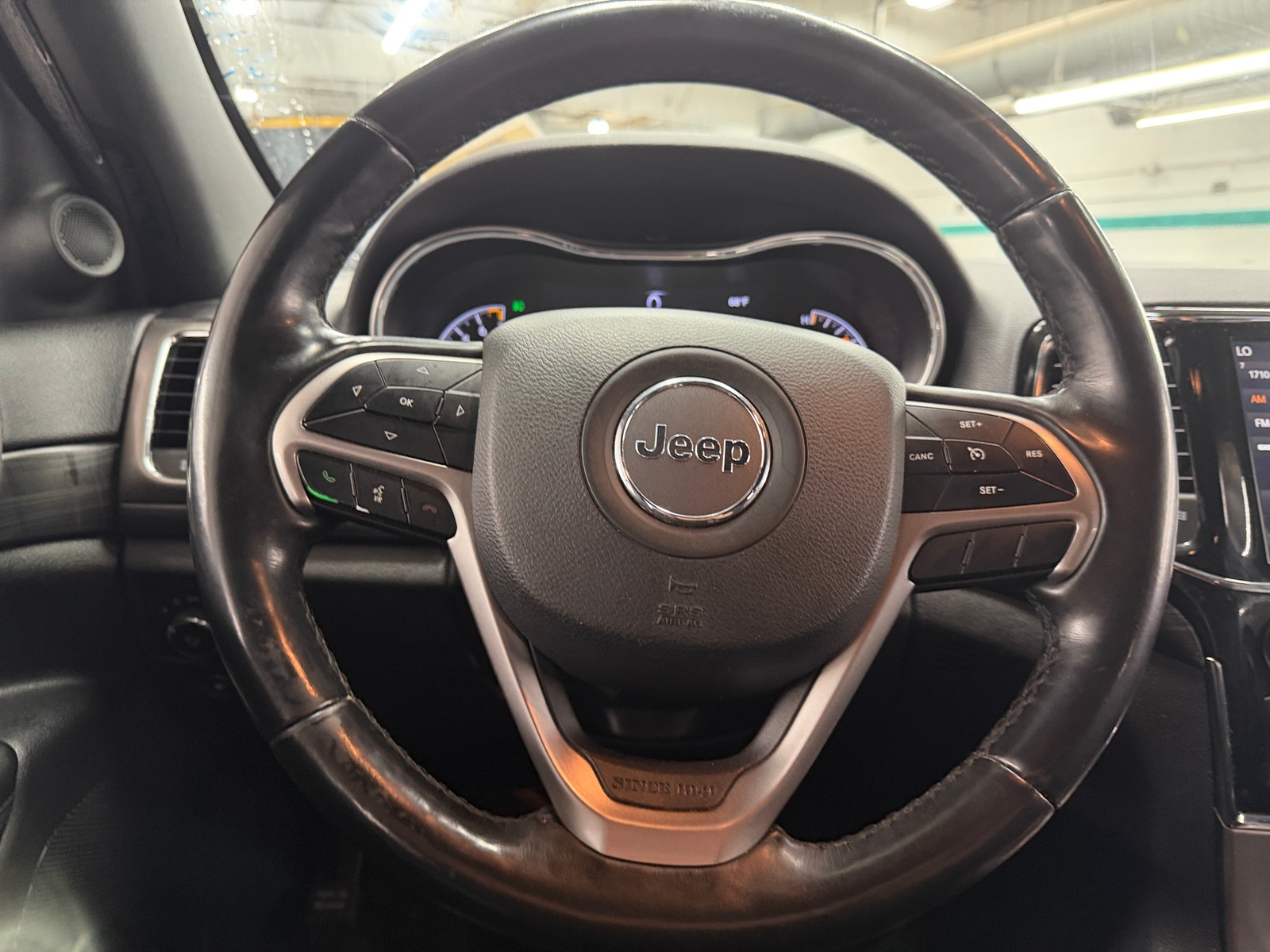 Thumbnail: 2019 Jeep Grand Cherokee - 5