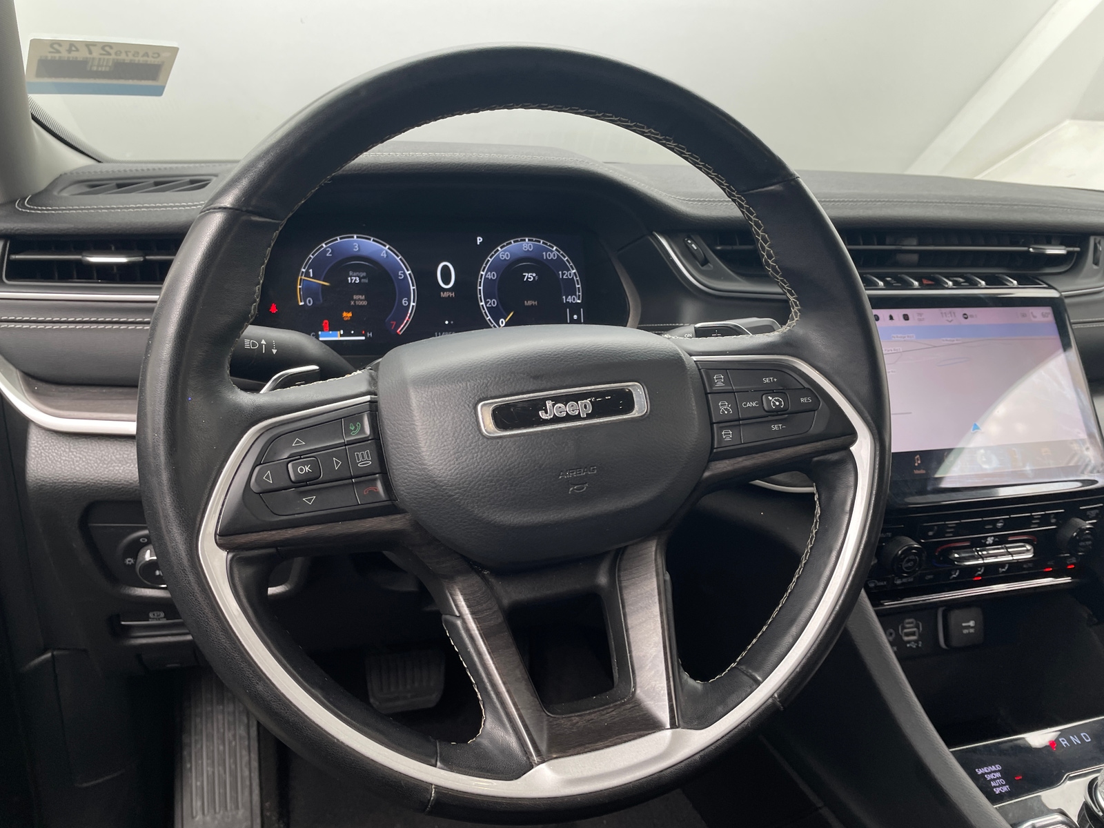 Thumbnail: 2021 Jeep Grand Cherokee L - 4