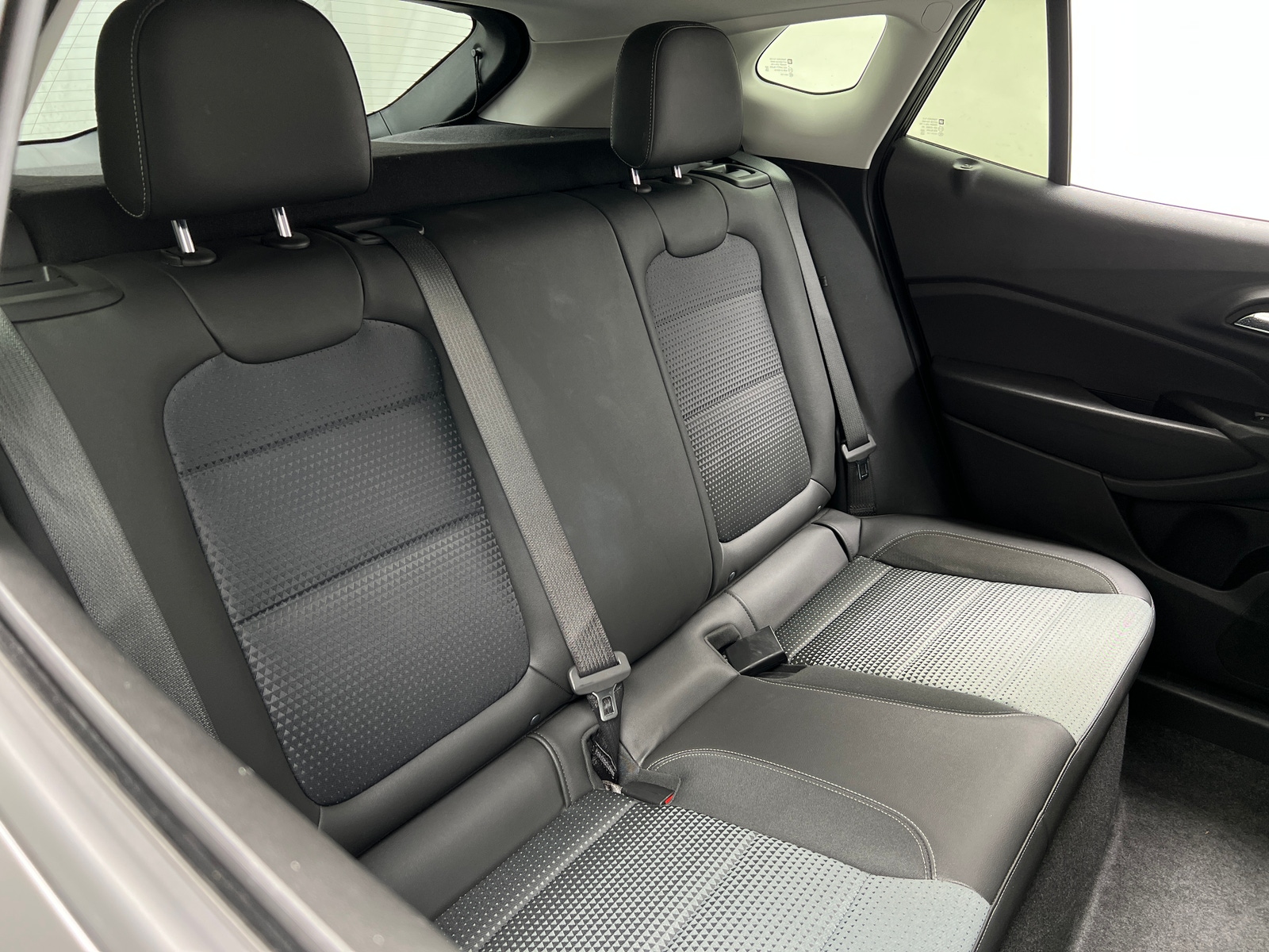 Thumbnail: 2025 Chevrolet Trax - 6