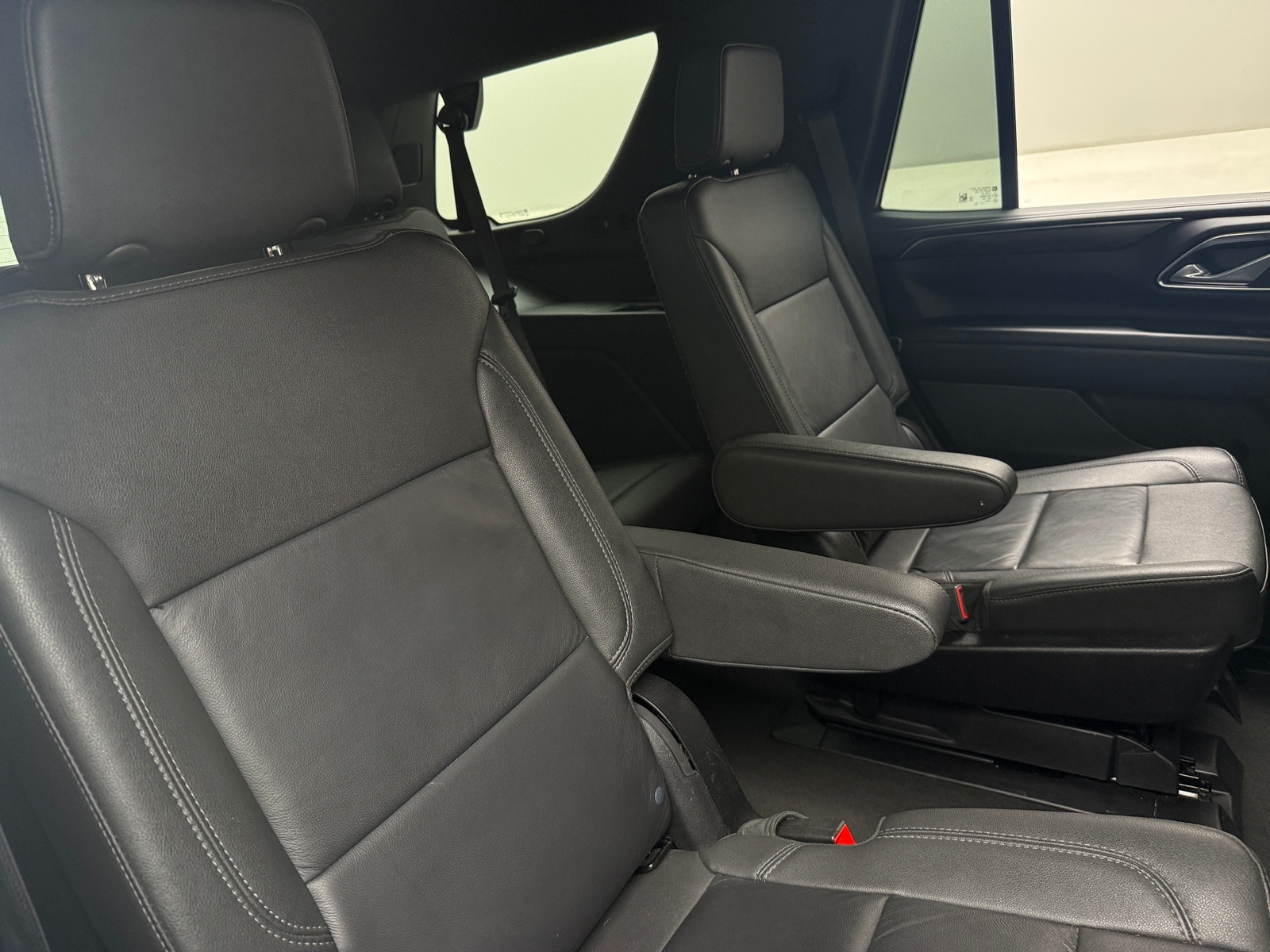 Thumbnail: 2024 Chevrolet Tahoe - 5