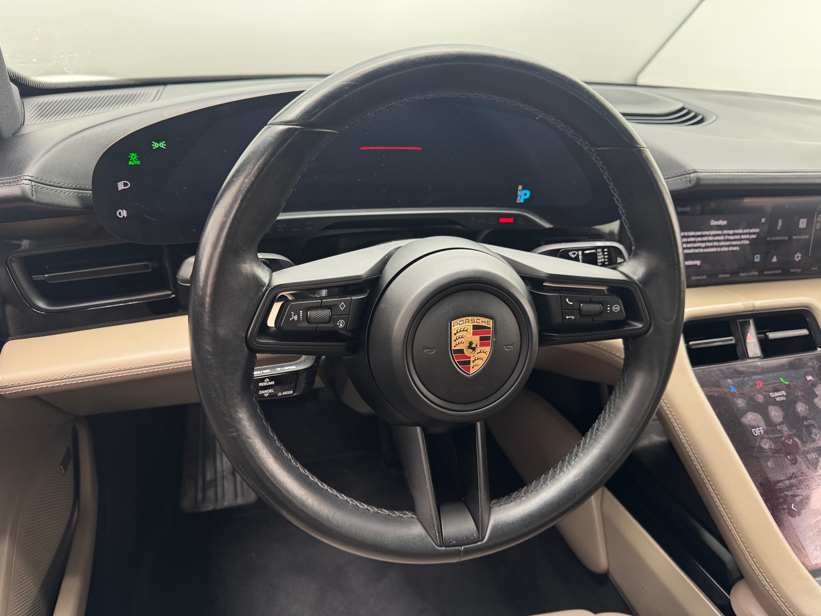 Thumbnail: 2020 Porsche Taycan - 4