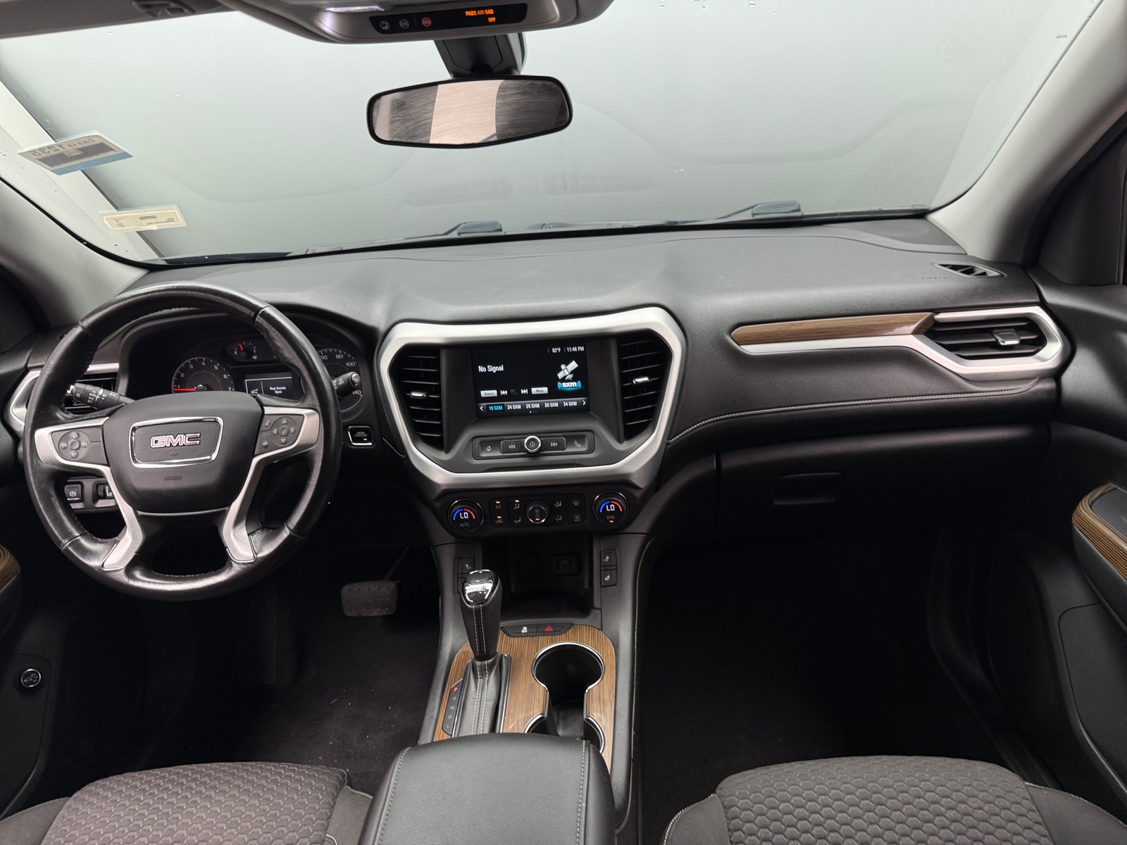 Thumbnail: 2017 GMC Acadia - 3