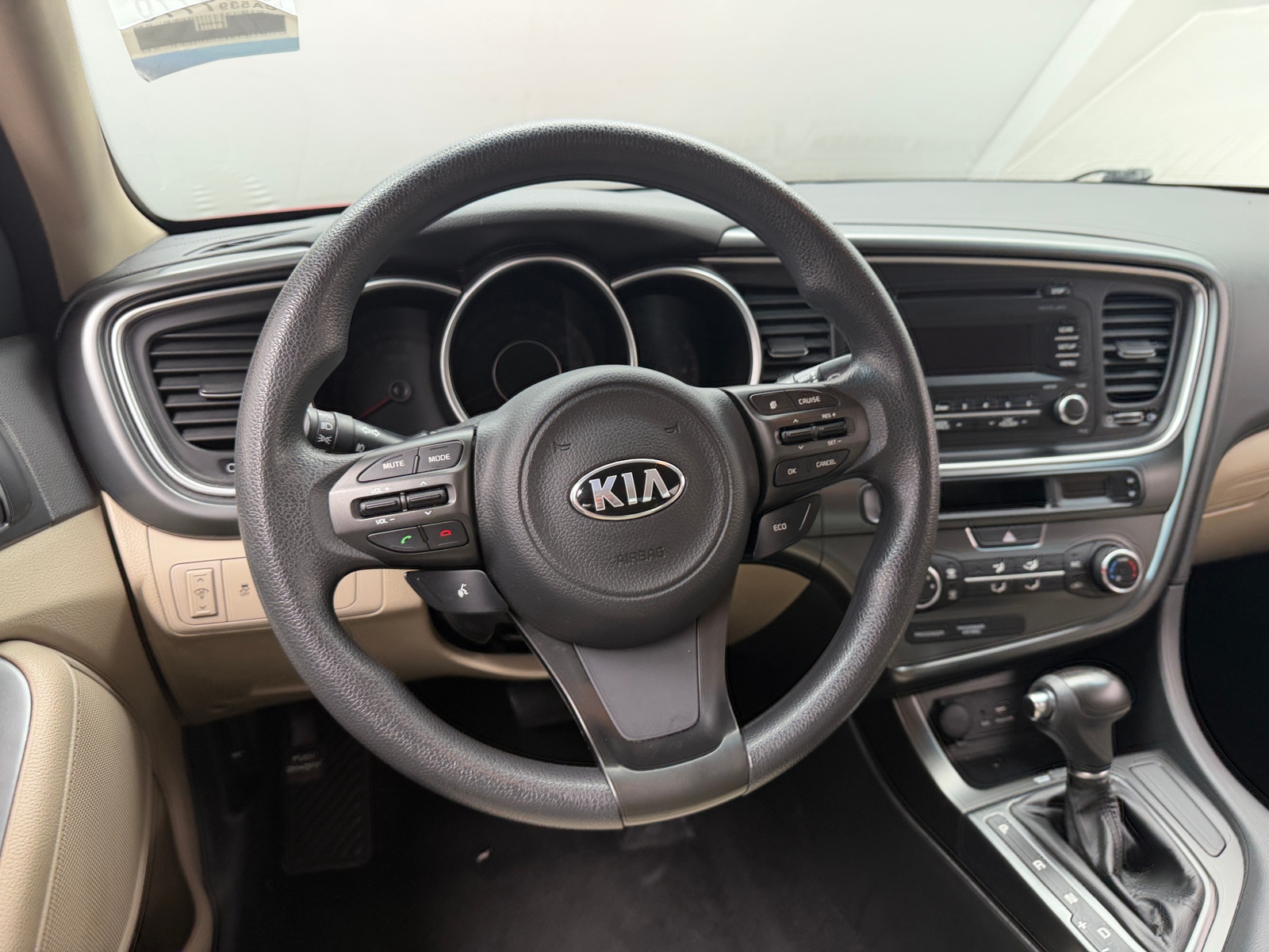 Thumbnail: 2015 Kia Optima - 4