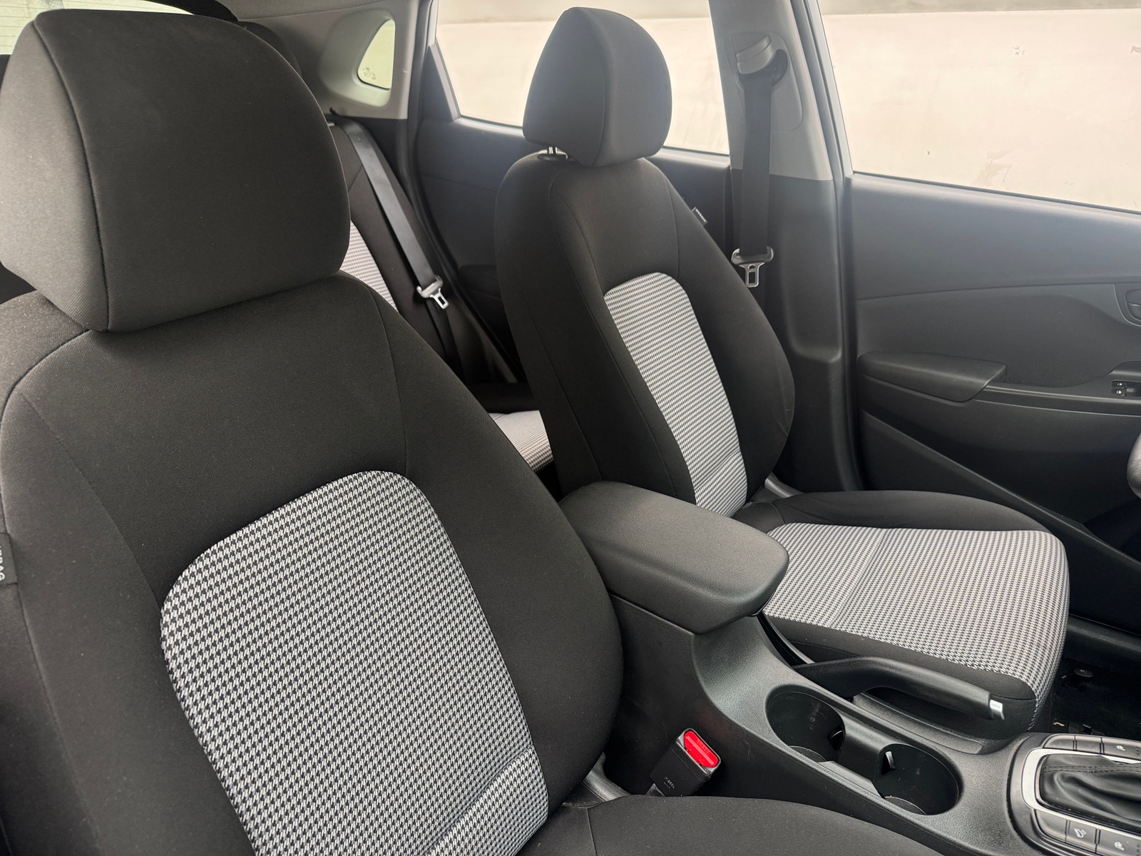 Thumbnail: 2021 Hyundai Kona - 2