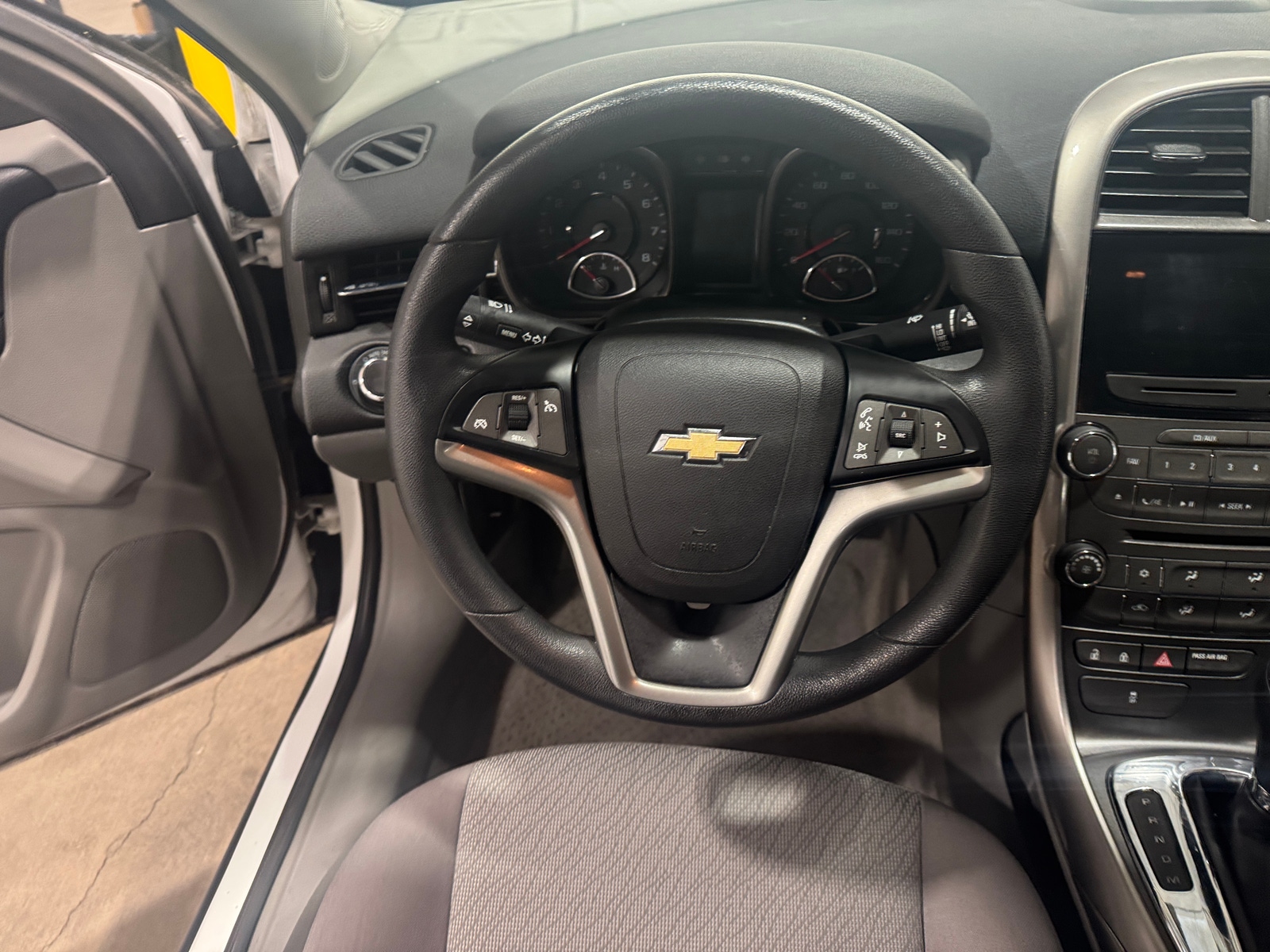 Thumbnail: 2013 Chevrolet Malibu - 5