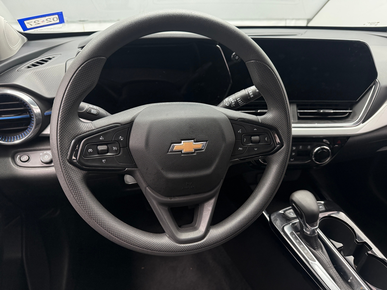 Thumbnail: 2025 Chevrolet Trax - 4