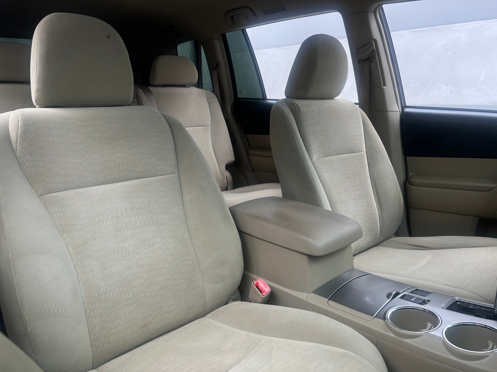 Thumbnail: 2012 Toyota Highlander - 2