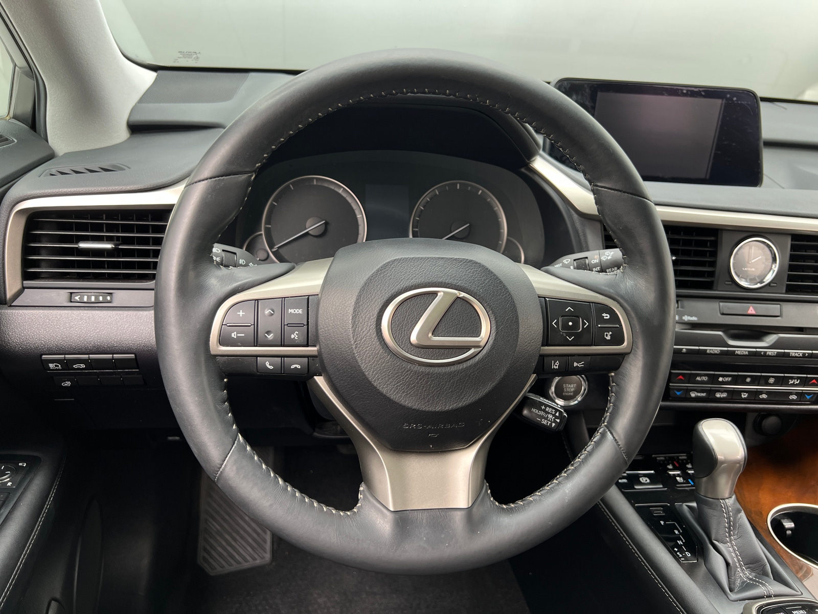 Thumbnail: 2017 Lexus RX - 5