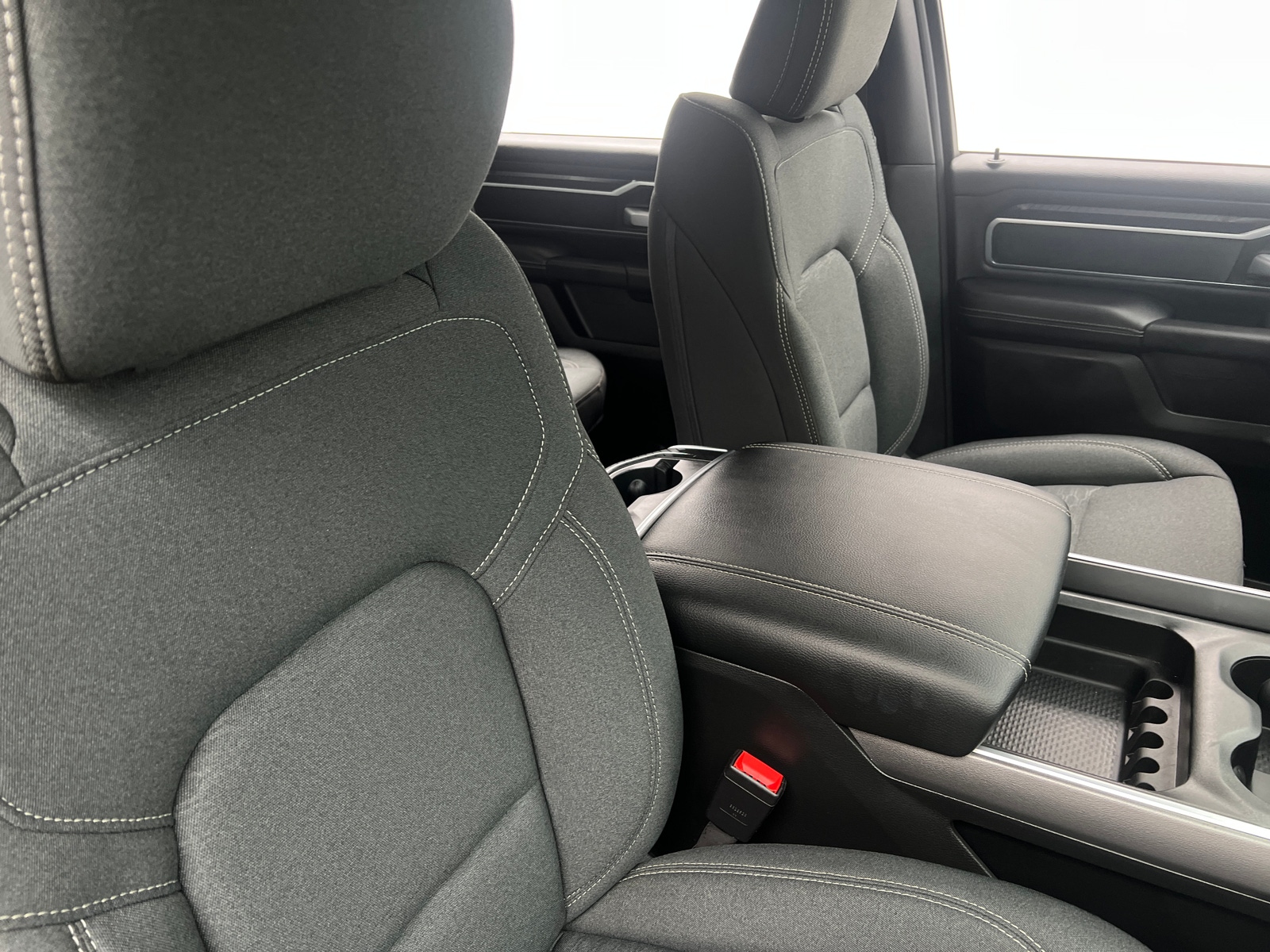 Thumbnail: 2026 RAM 1500 - 2