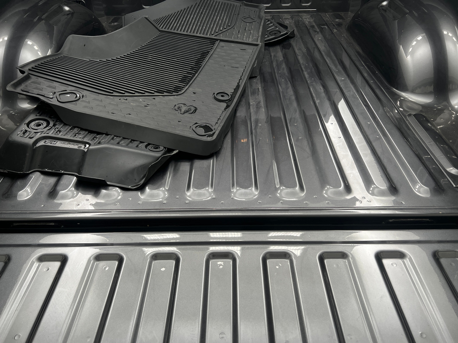 Thumbnail: 2026 RAM 1500 - 7