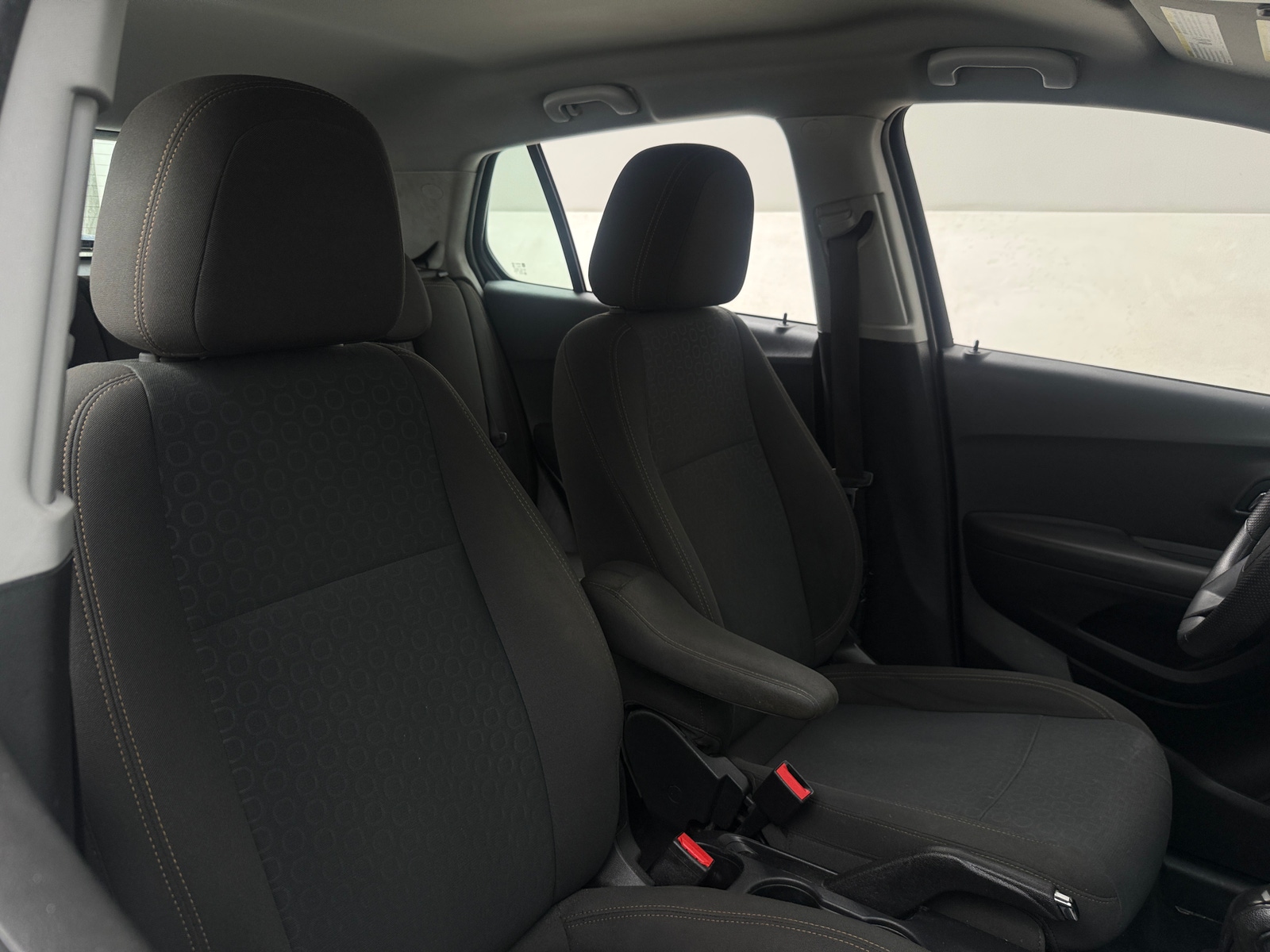 Thumbnail: 2019 Chevrolet Trax - 2