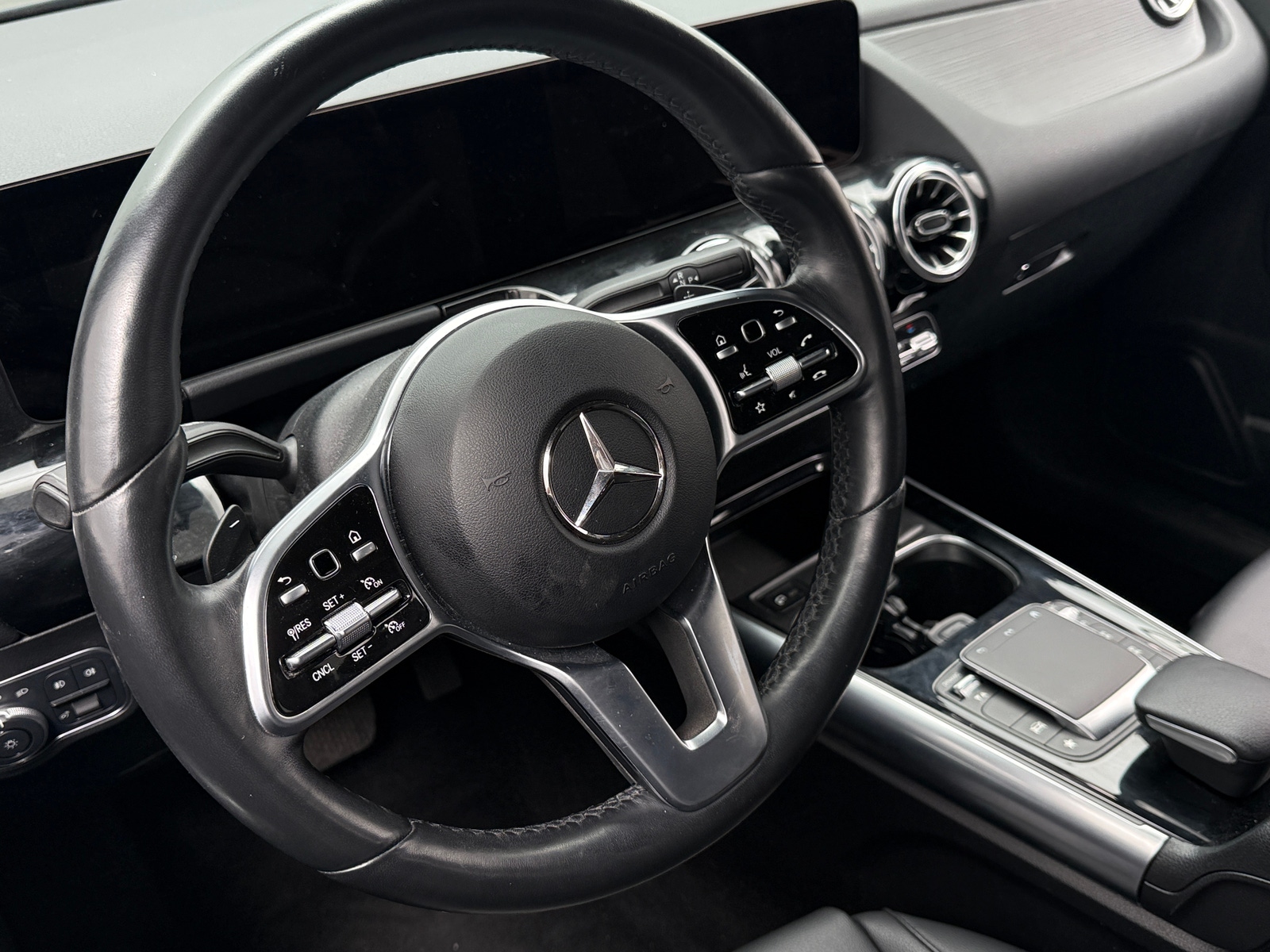 Thumbnail: 2023 Mercedes-Benz GLA - 4