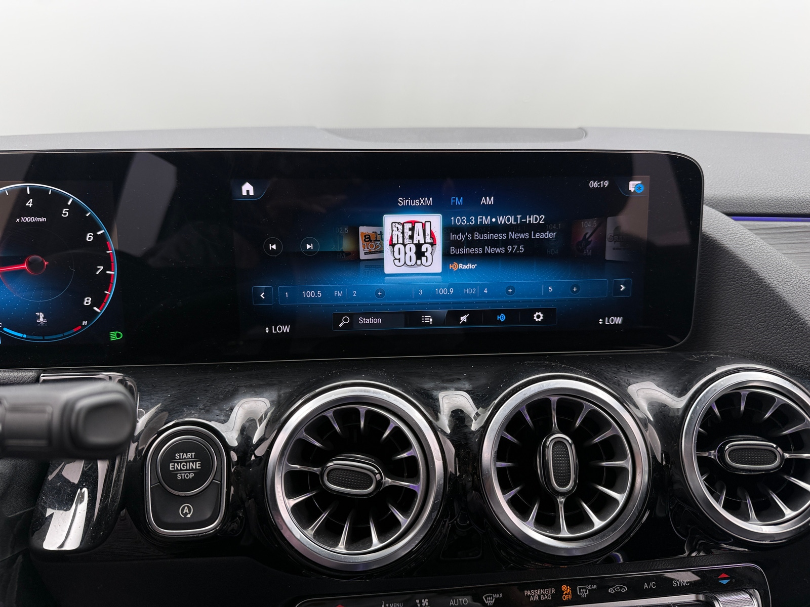 Thumbnail: 2023 Mercedes-Benz GLA - 3