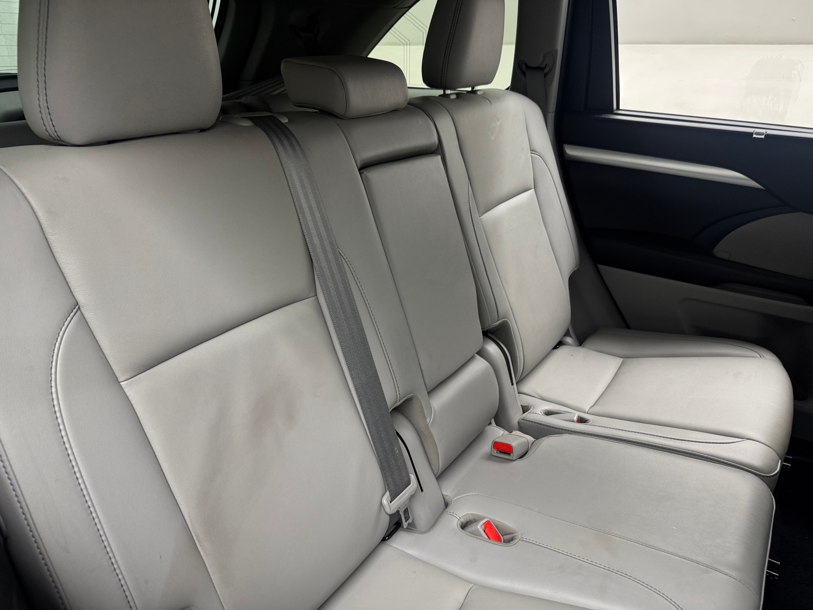 Thumbnail: 2019 Toyota Highlander - 5