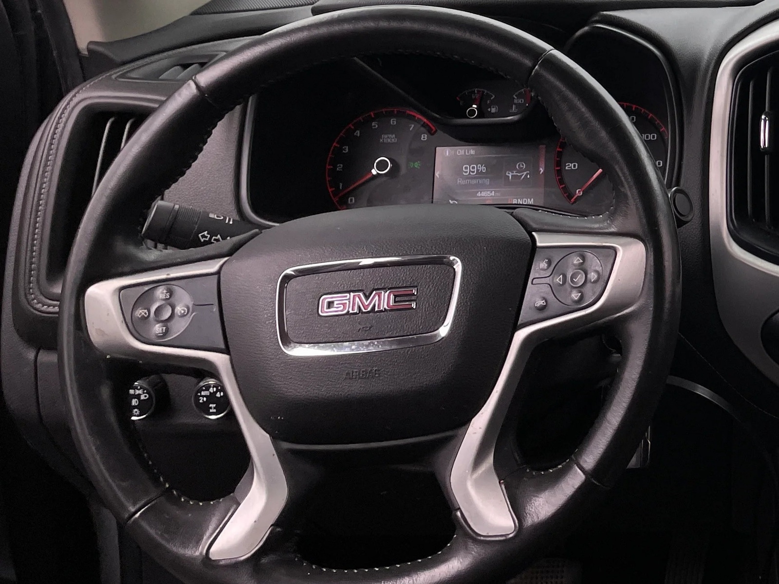 Thumbnail: 2015 GMC Canyon - 4
