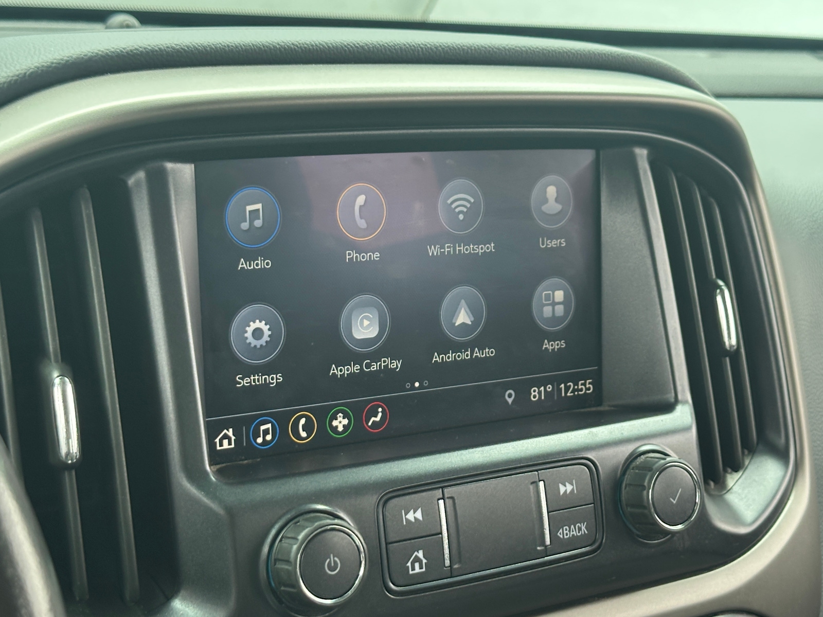 Thumbnail: 2021 Chevrolet Colorado - 3