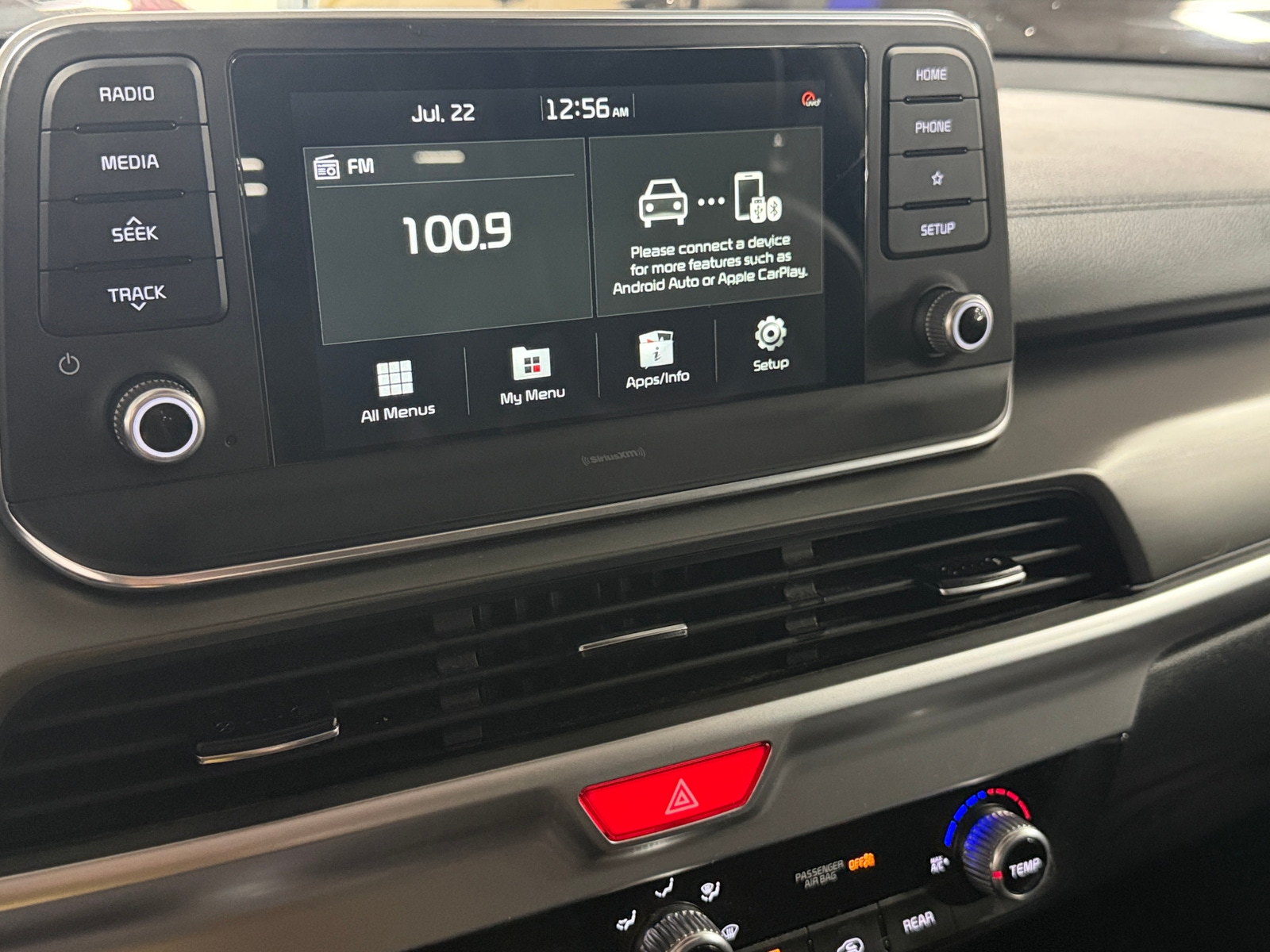 Thumbnail: 2021 Kia Telluride - 3