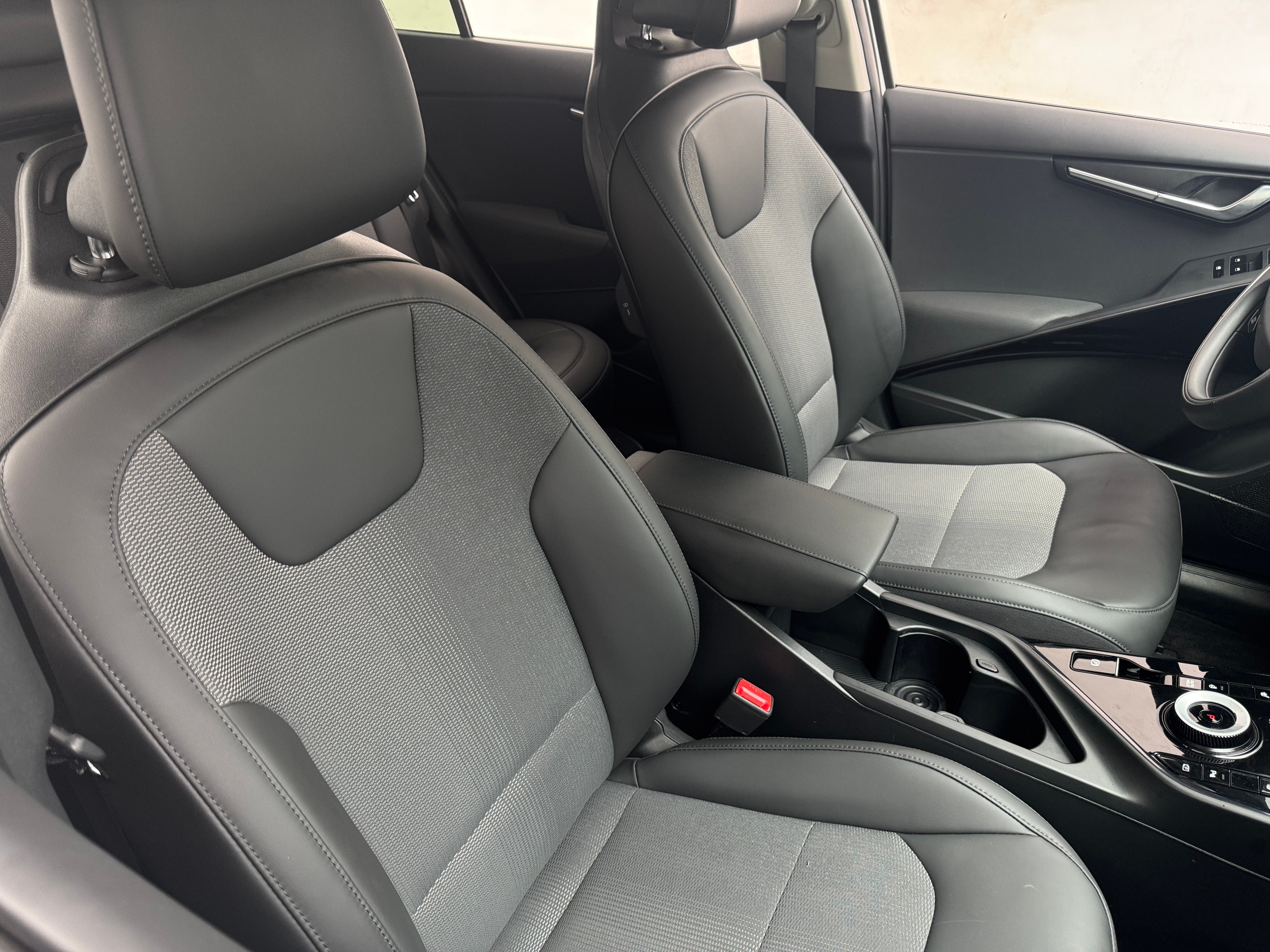 Used 2024 Kia Niro Wind with VIN KNDCR3L14R5098149 for sale in Auburn, WA