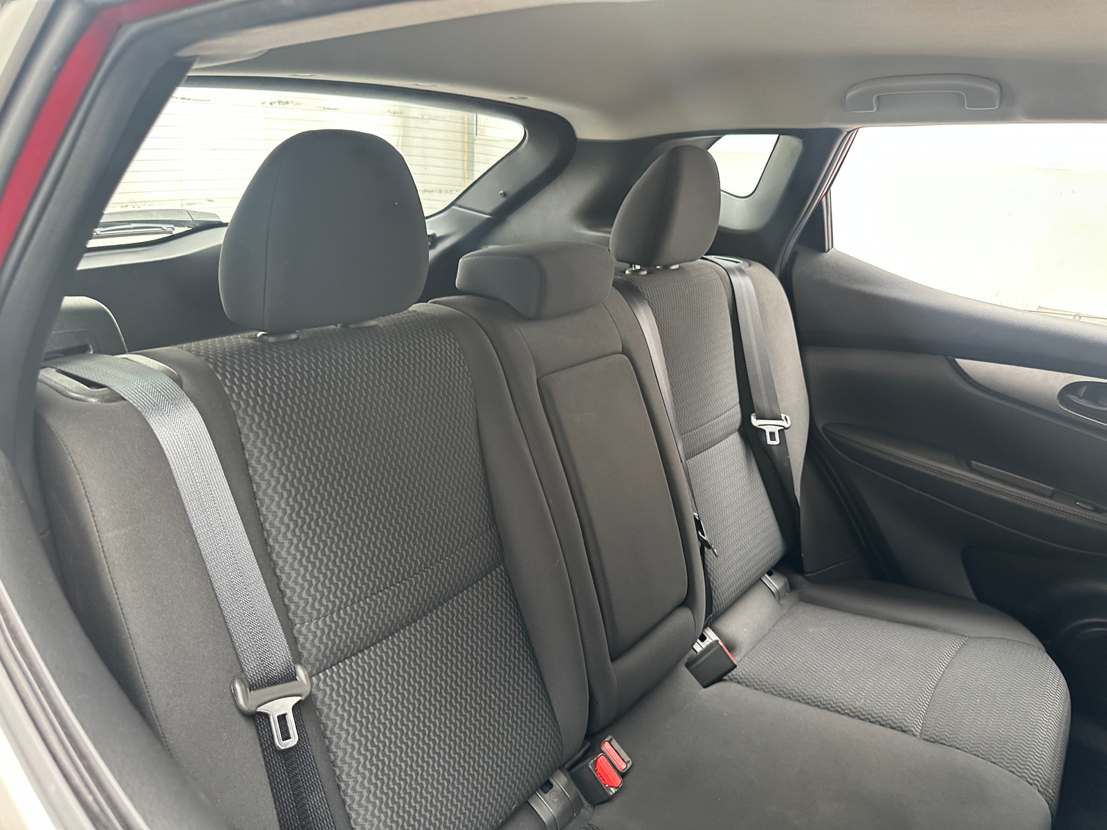Thumbnail: 2018 Nissan Rogue Sport - 6