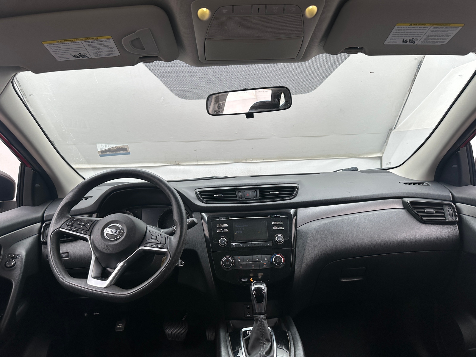 Thumbnail: 2018 Nissan Rogue Sport - 3