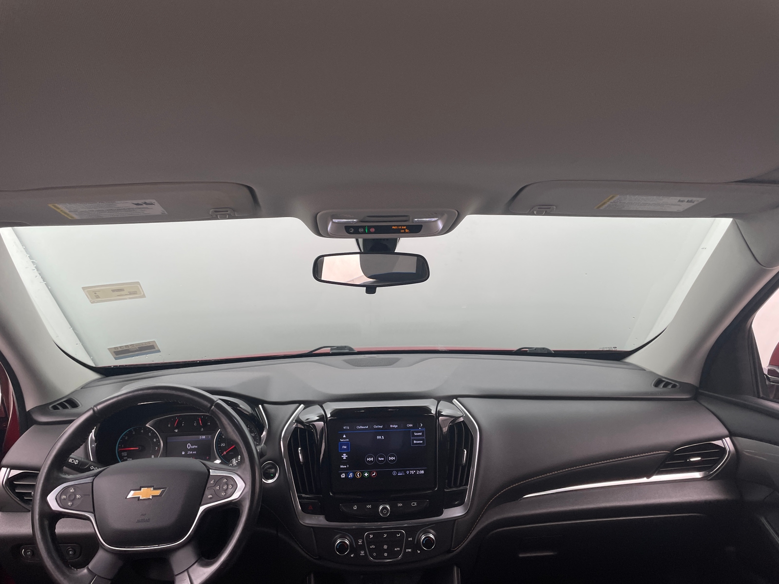 Thumbnail: 2020 Chevrolet Traverse - 3