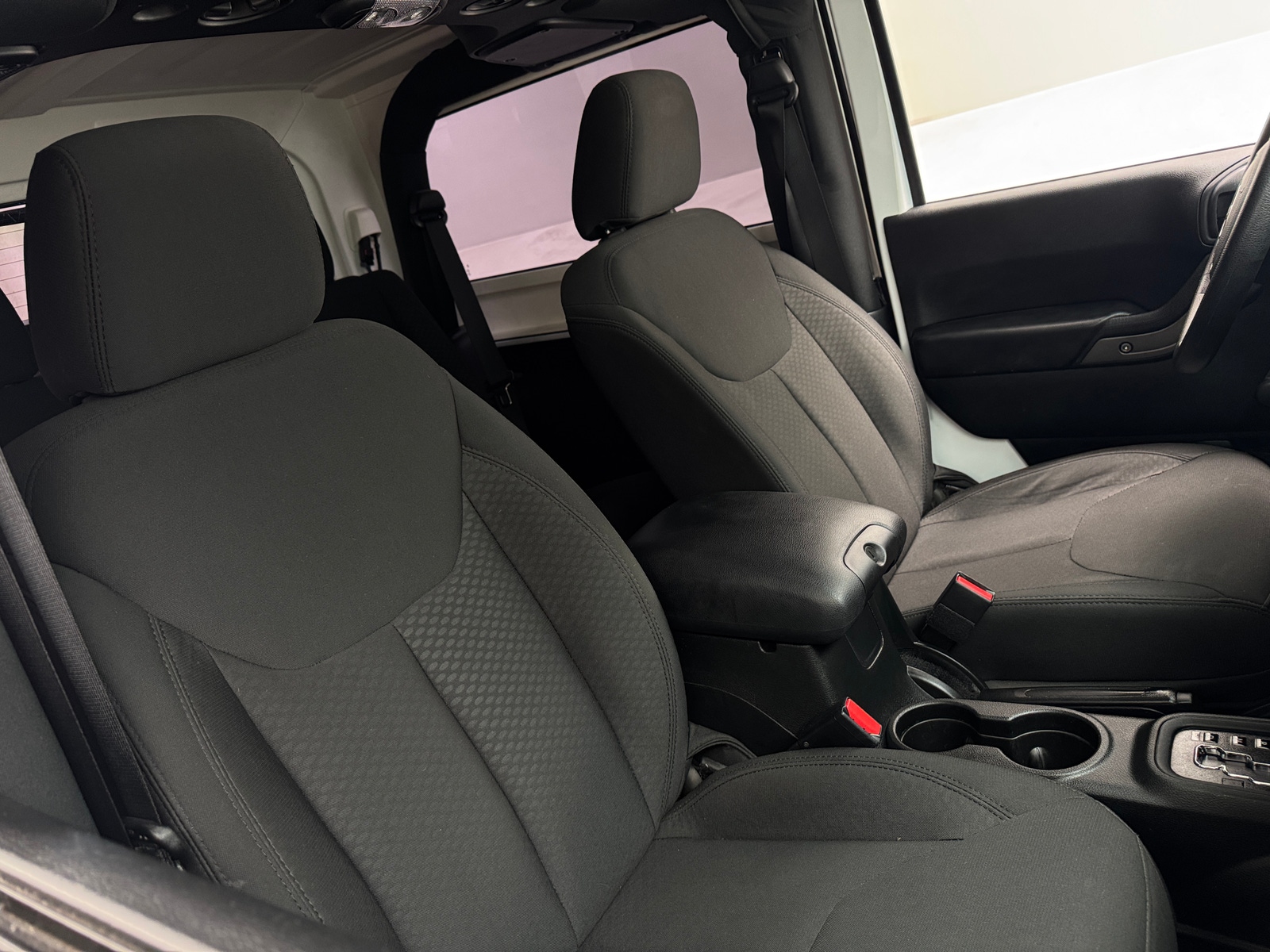 Thumbnail: 2017 Jeep Wrangler - 2