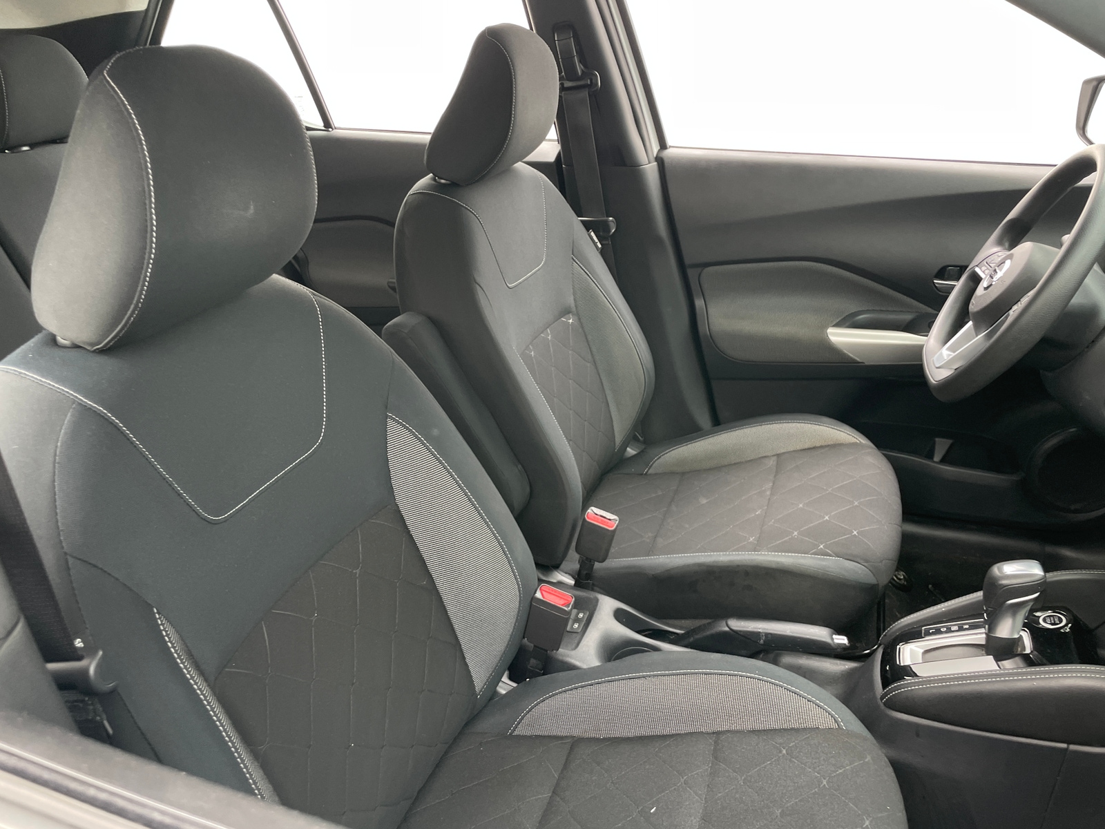 Thumbnail: 2019 Nissan Kicks - 2