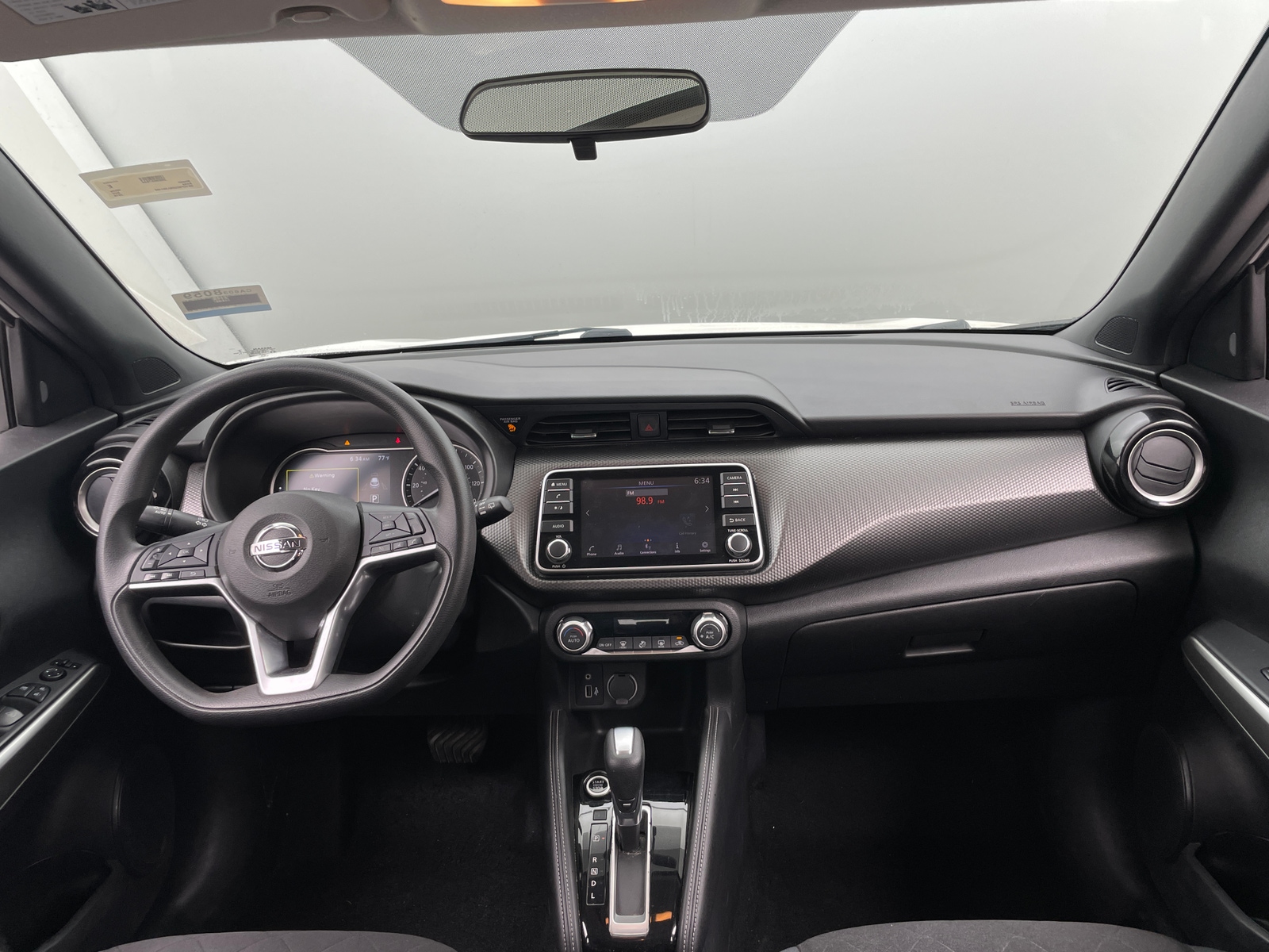 Thumbnail: 2019 Nissan Kicks - 3