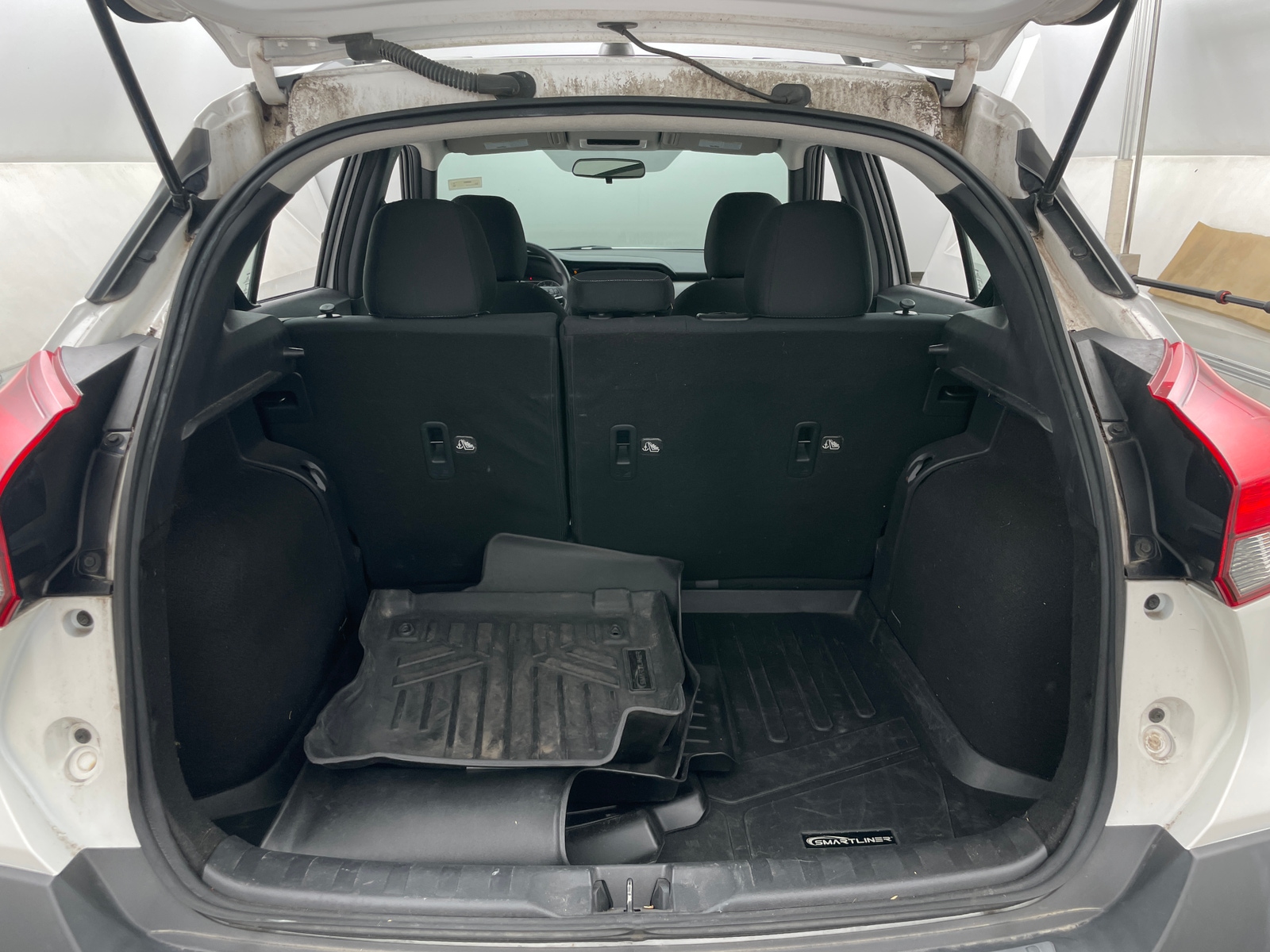 Thumbnail: 2019 Nissan Kicks - 7