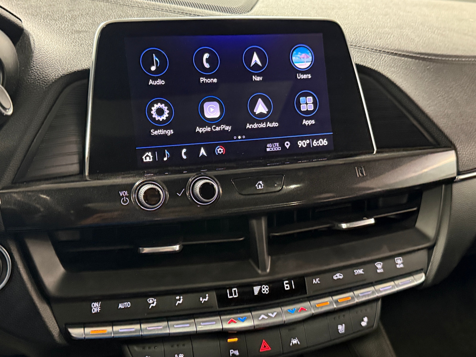 Thumbnail: 2020 Cadillac CT4 - 3