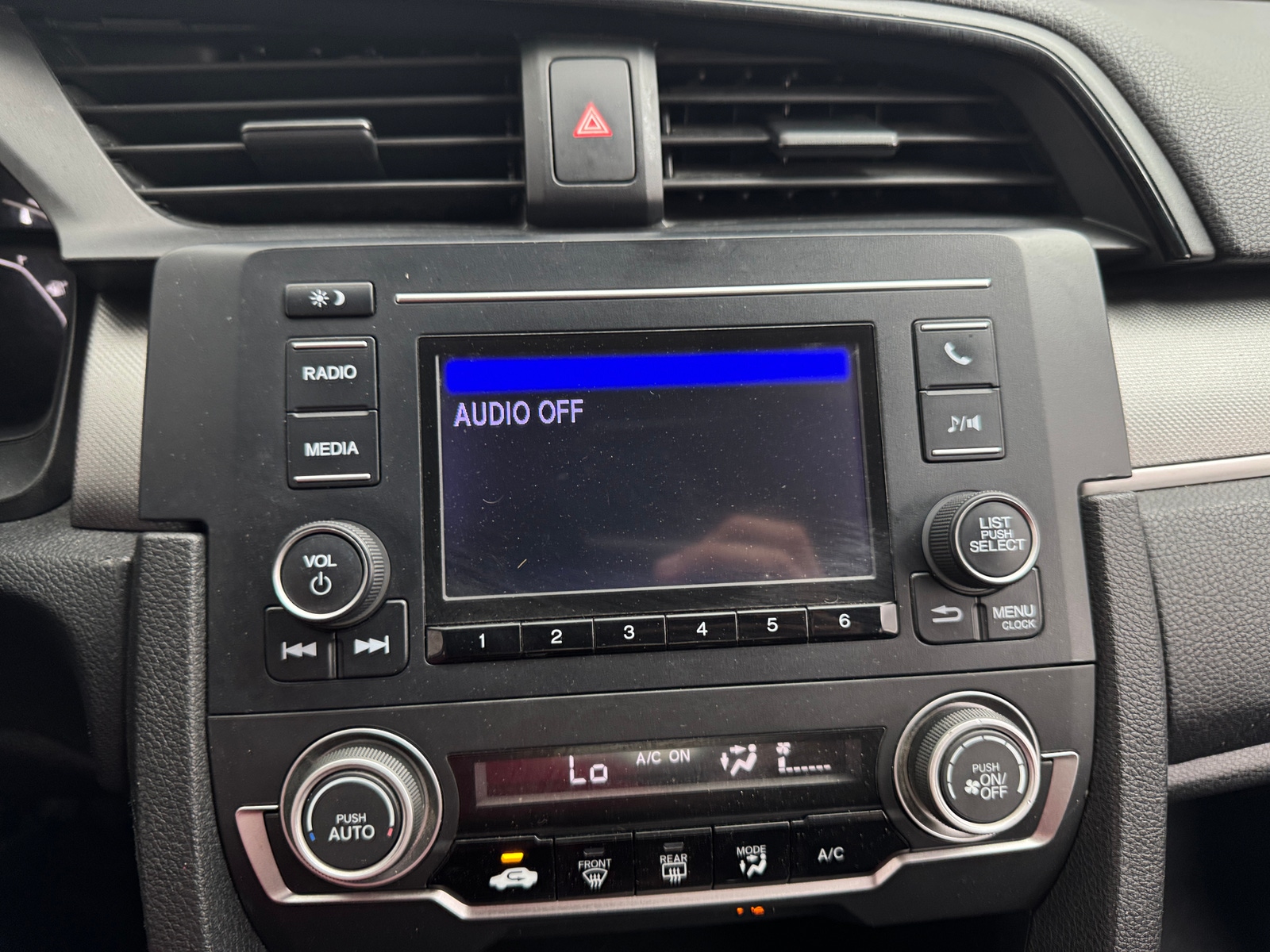 Thumbnail: 2016 Honda Civic - 4