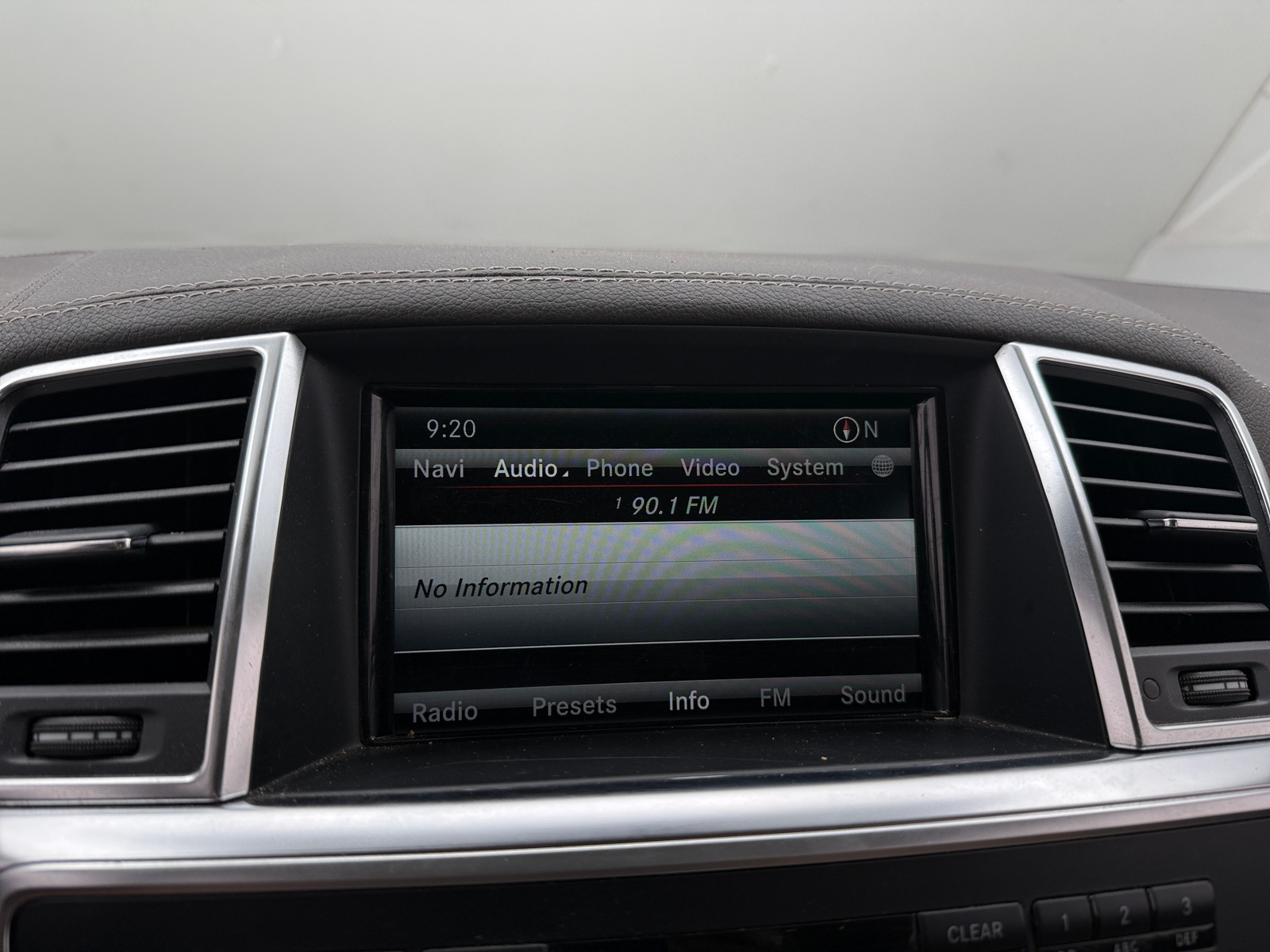 Thumbnail: 2015 Mercedes-Benz GL-Class - 3