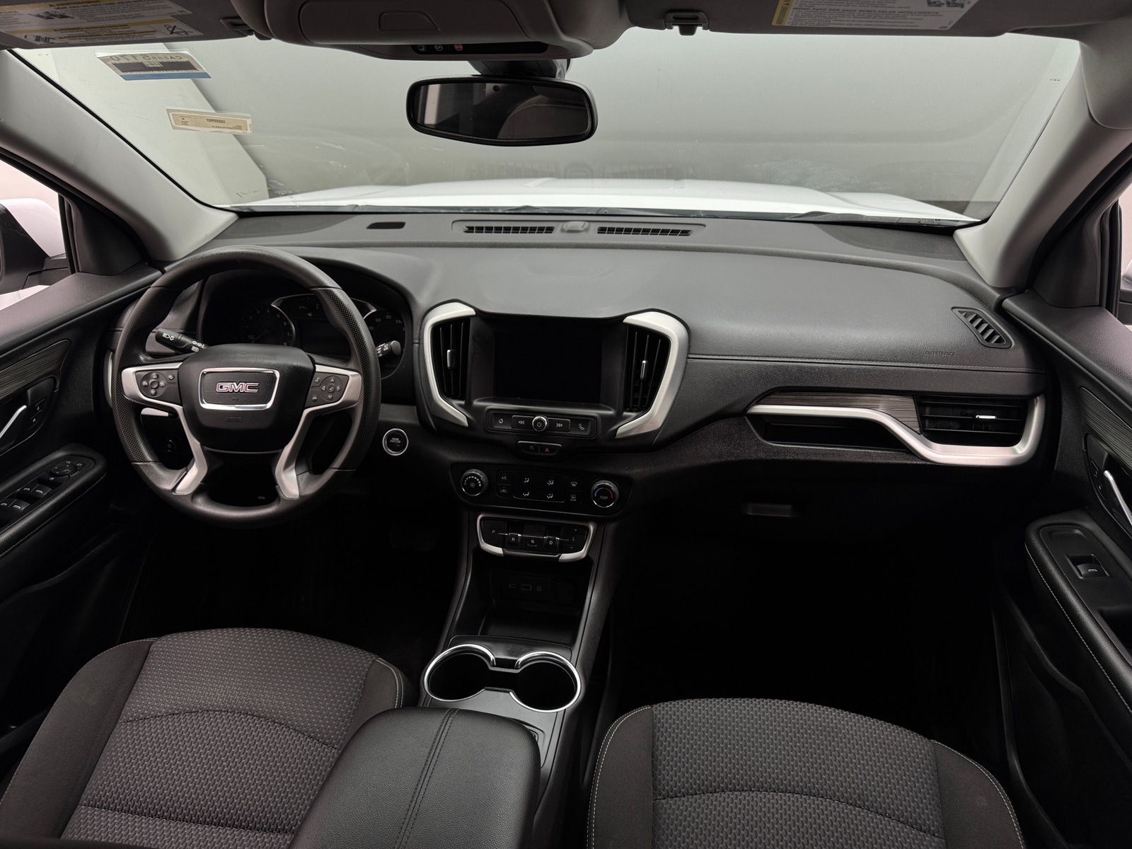 Thumbnail: 2024 GMC Terrain - 3