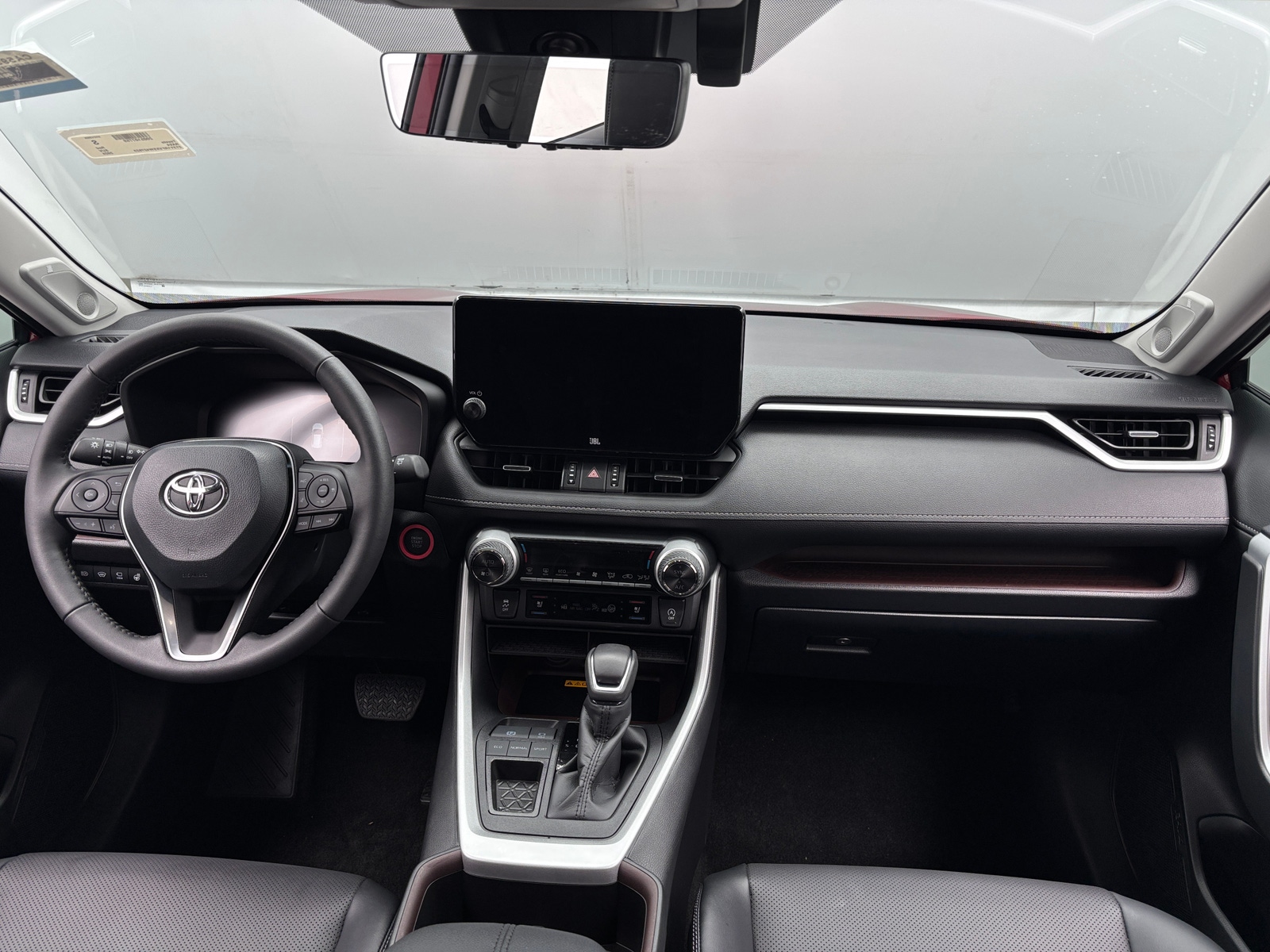 Thumbnail: 2025 Toyota RAV4 - 3
