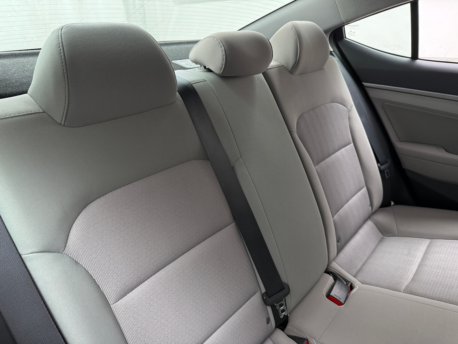 Thumbnail: 2017 Hyundai Elantra - 6