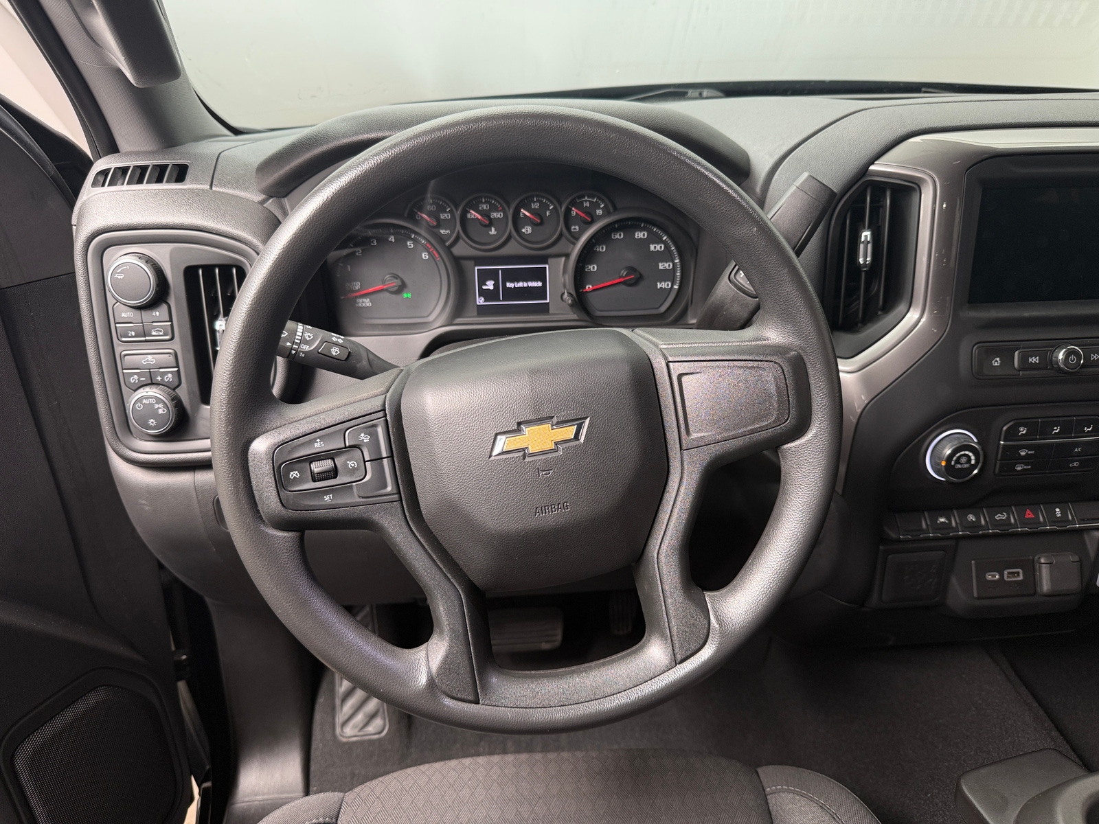 Thumbnail: 2023 Chevrolet Silverado 1500 - 5