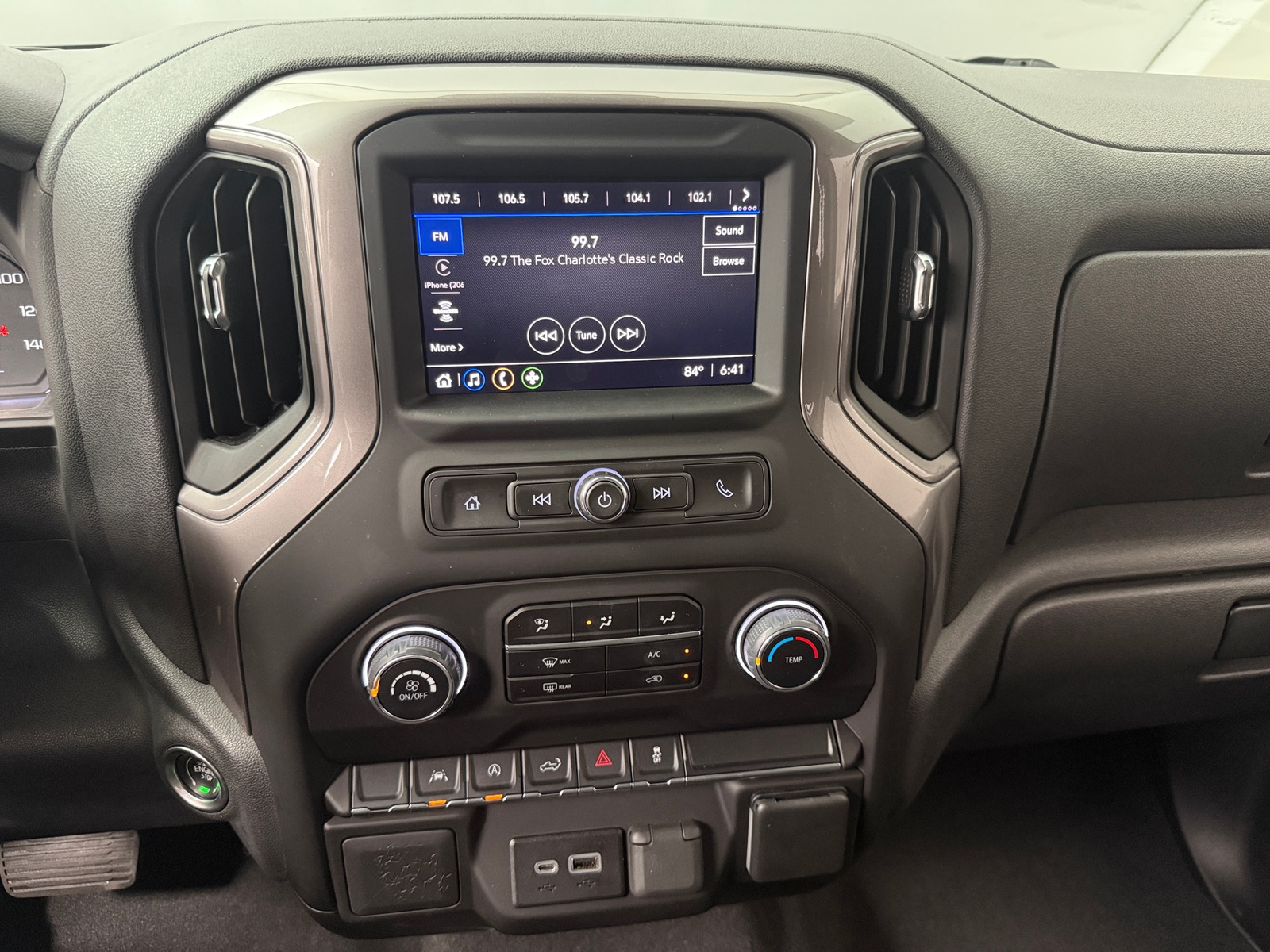 Thumbnail: 2023 Chevrolet Silverado 1500 - 4