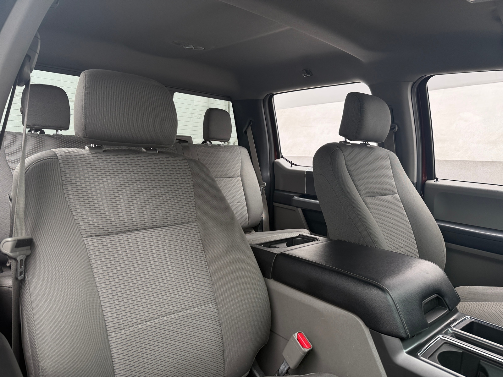 Thumbnail: 2016 Ford Econoline - 2
