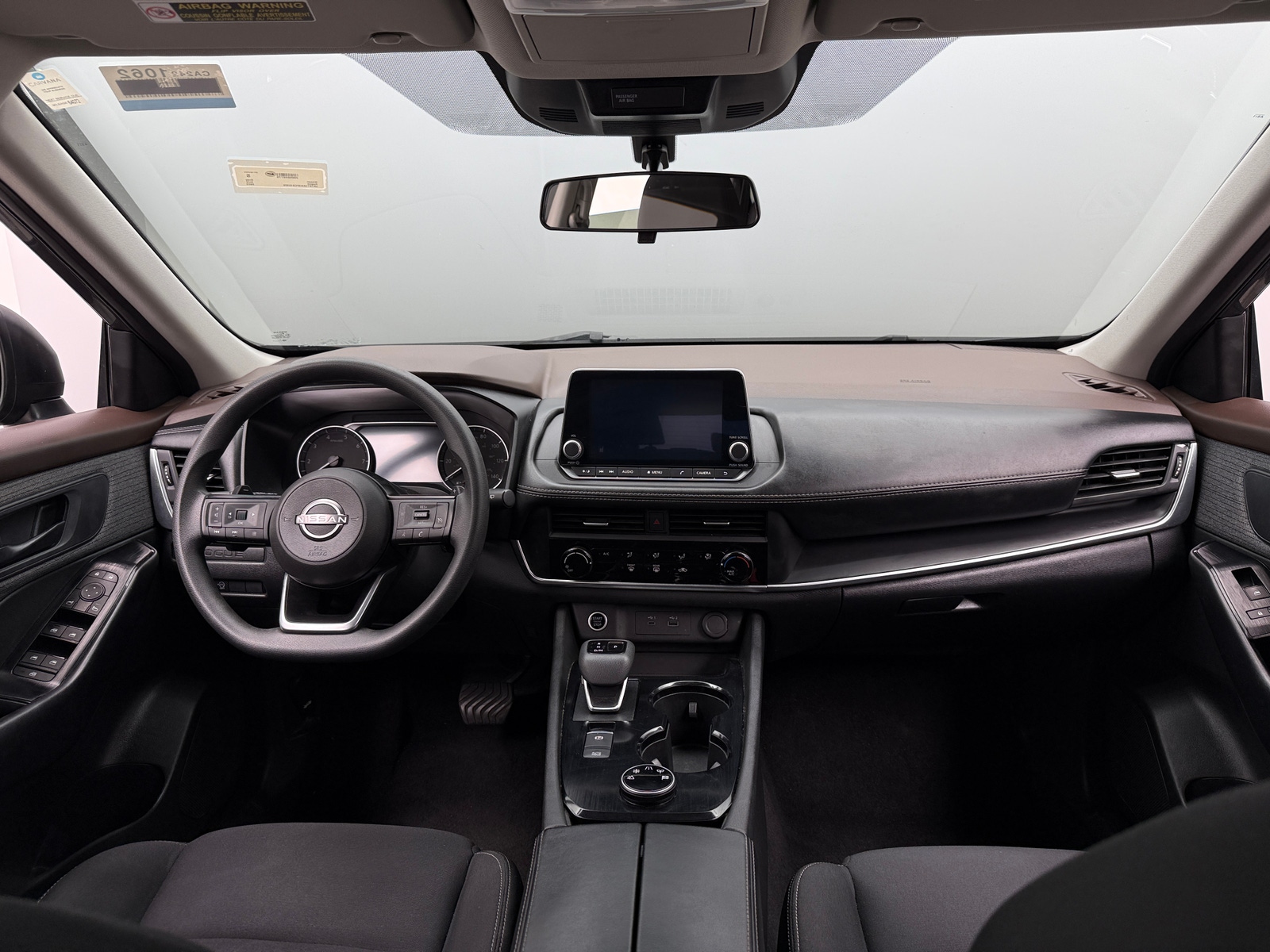 Thumbnail: 2023 Nissan Rogue - 3