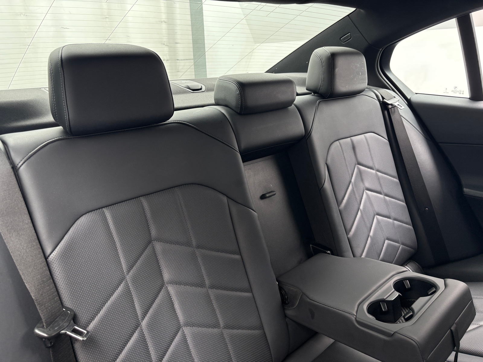 Thumbnail: 2024 BMW 5 Series - 5