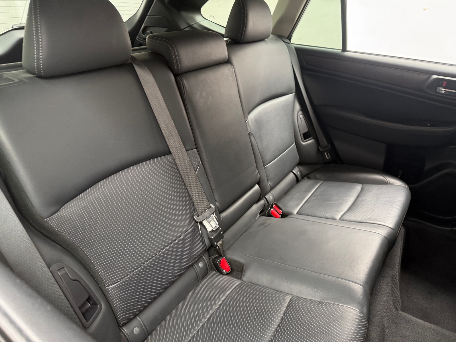 Thumbnail: 2015 Subaru Outback - 5