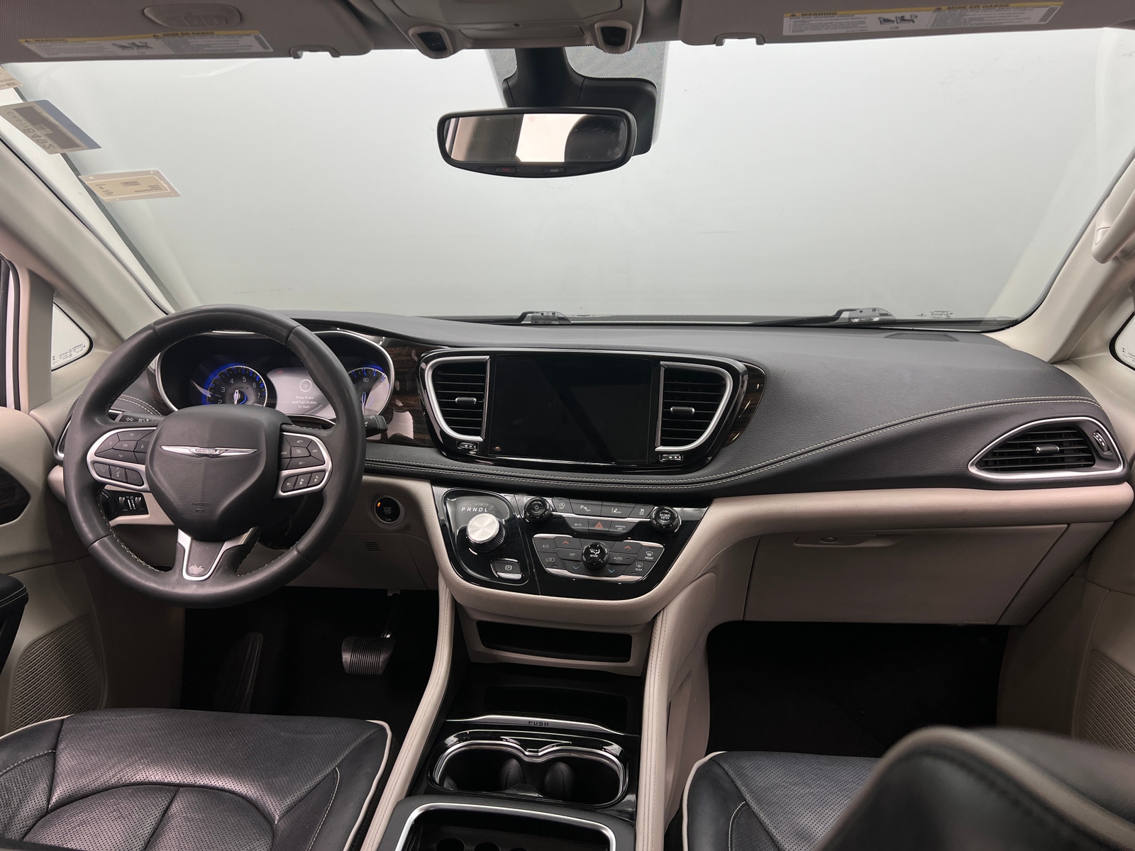 Thumbnail: 2023 Chrysler Pacifica - 2