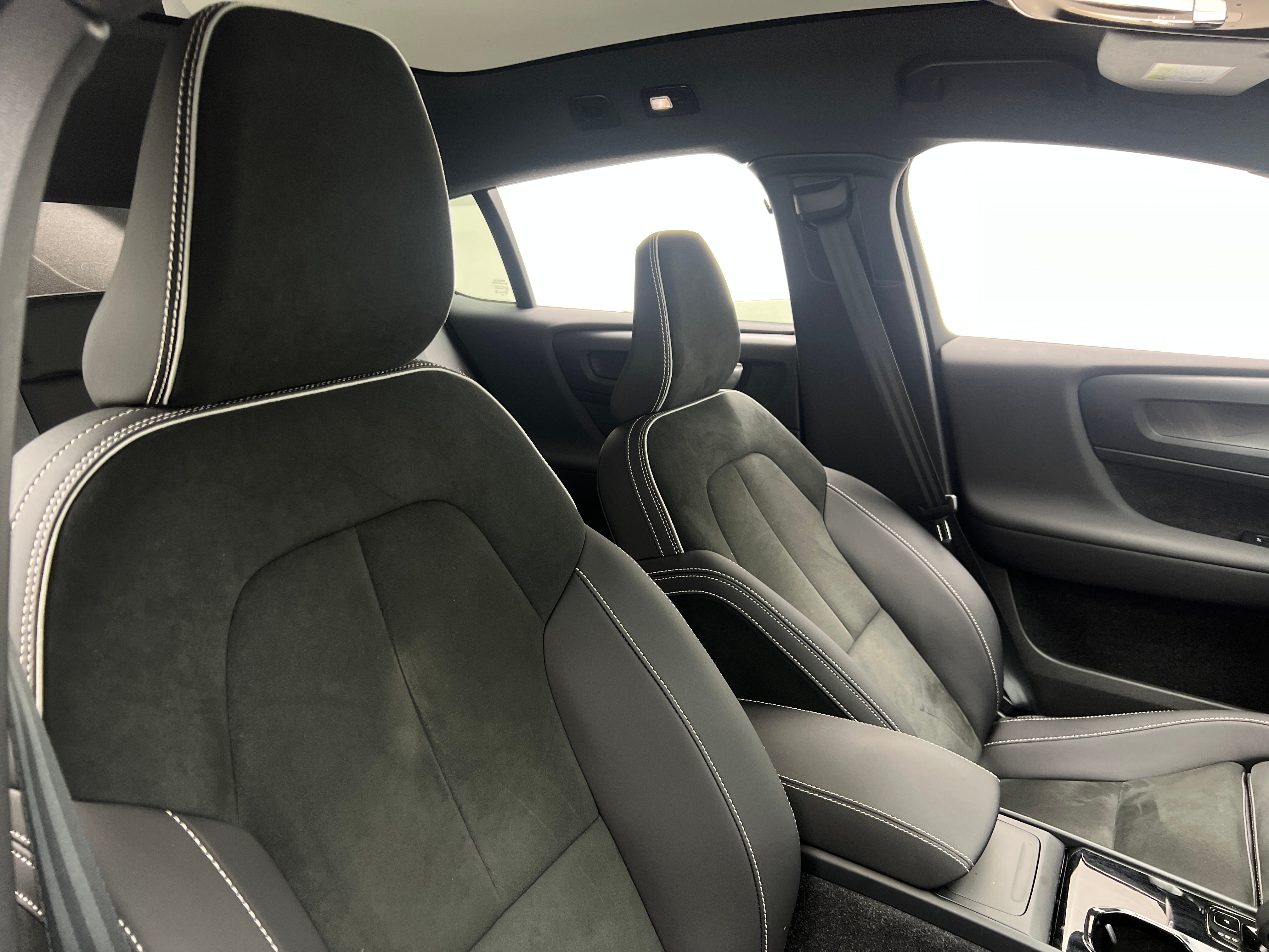 Used 2023 Volvo C40 Plus with VIN YV4ED3GL3P2051693 for sale in Oak Creek, WI