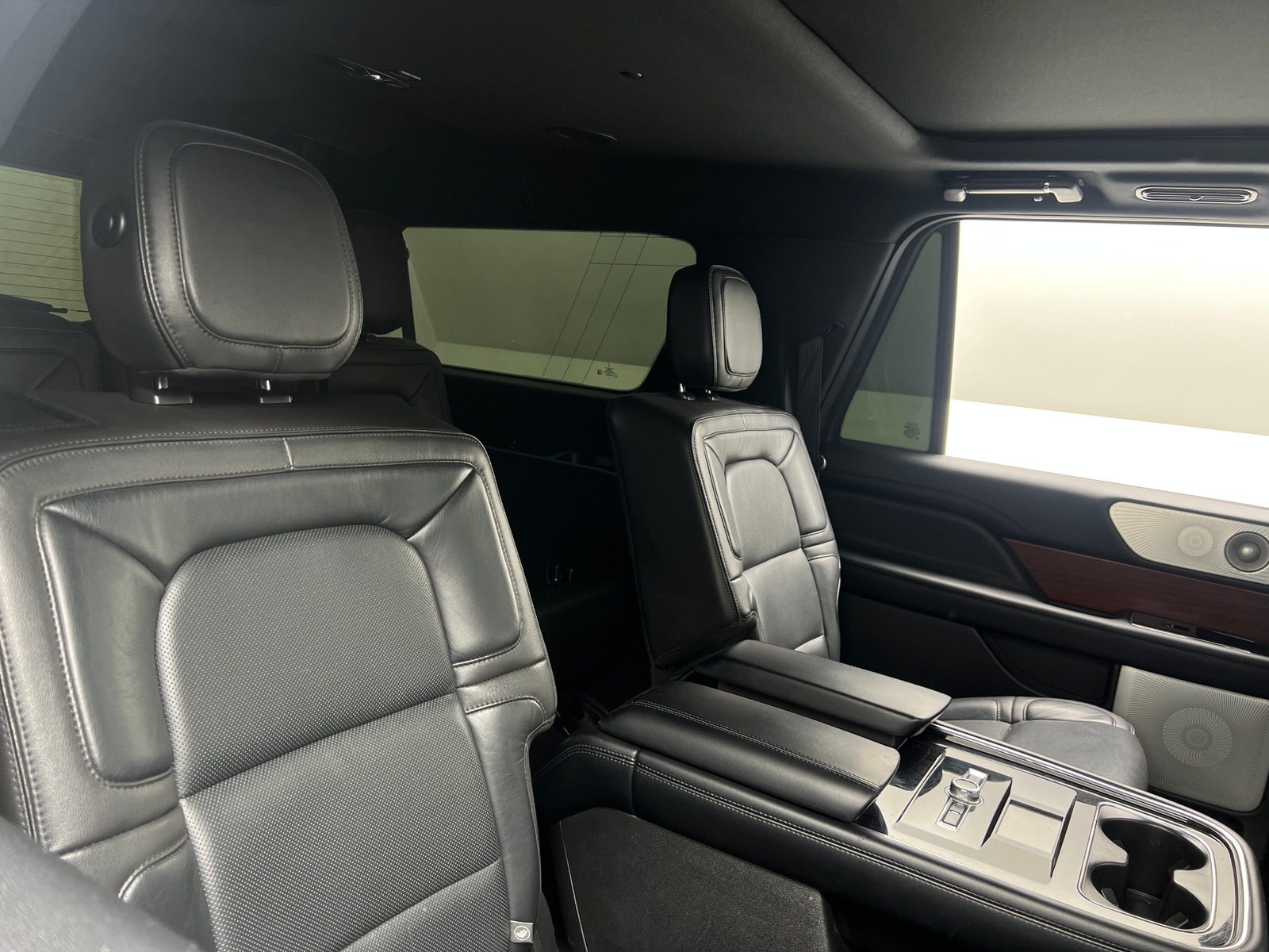 Thumbnail: 2018 Lincoln Navigator L - 5