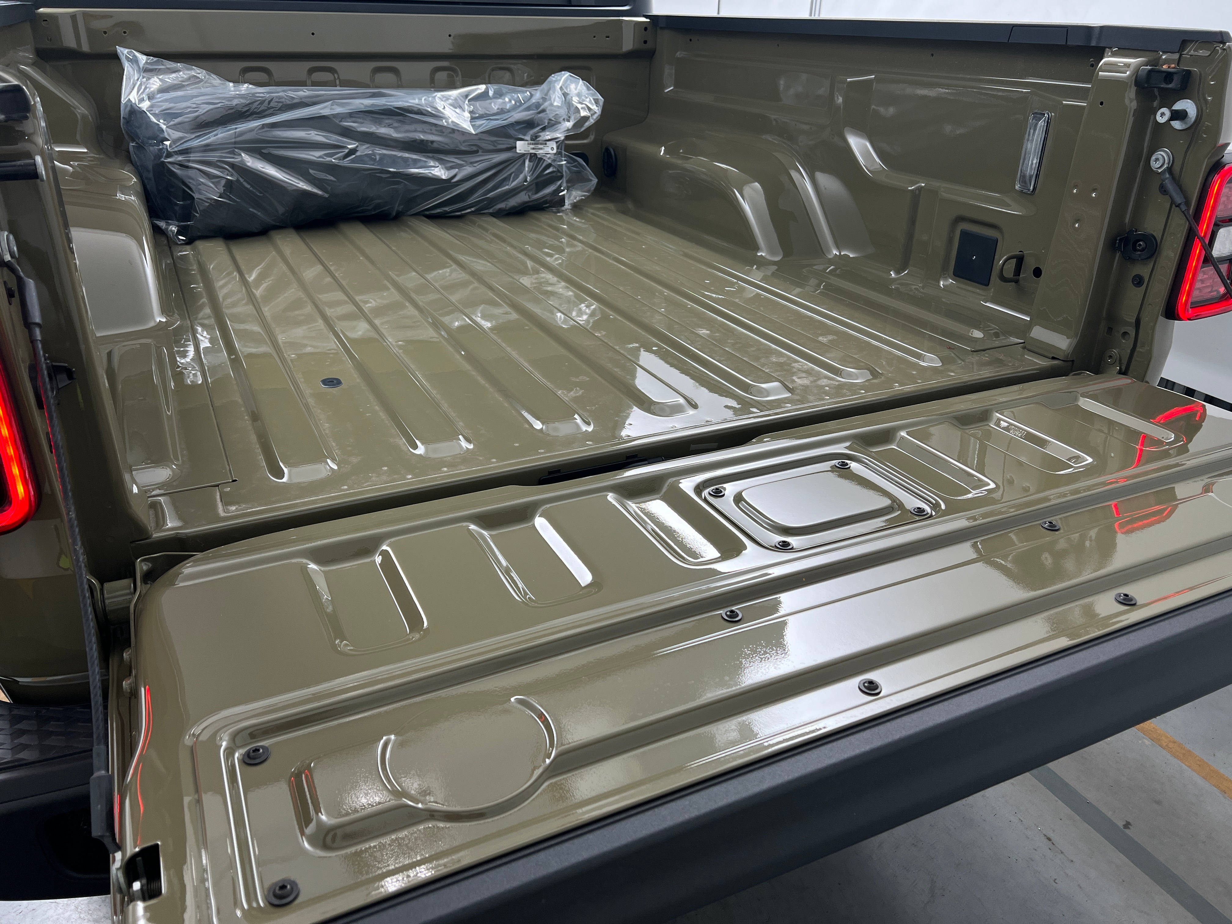 2026 Jeep Gladiator Willys 41 - Photo 8